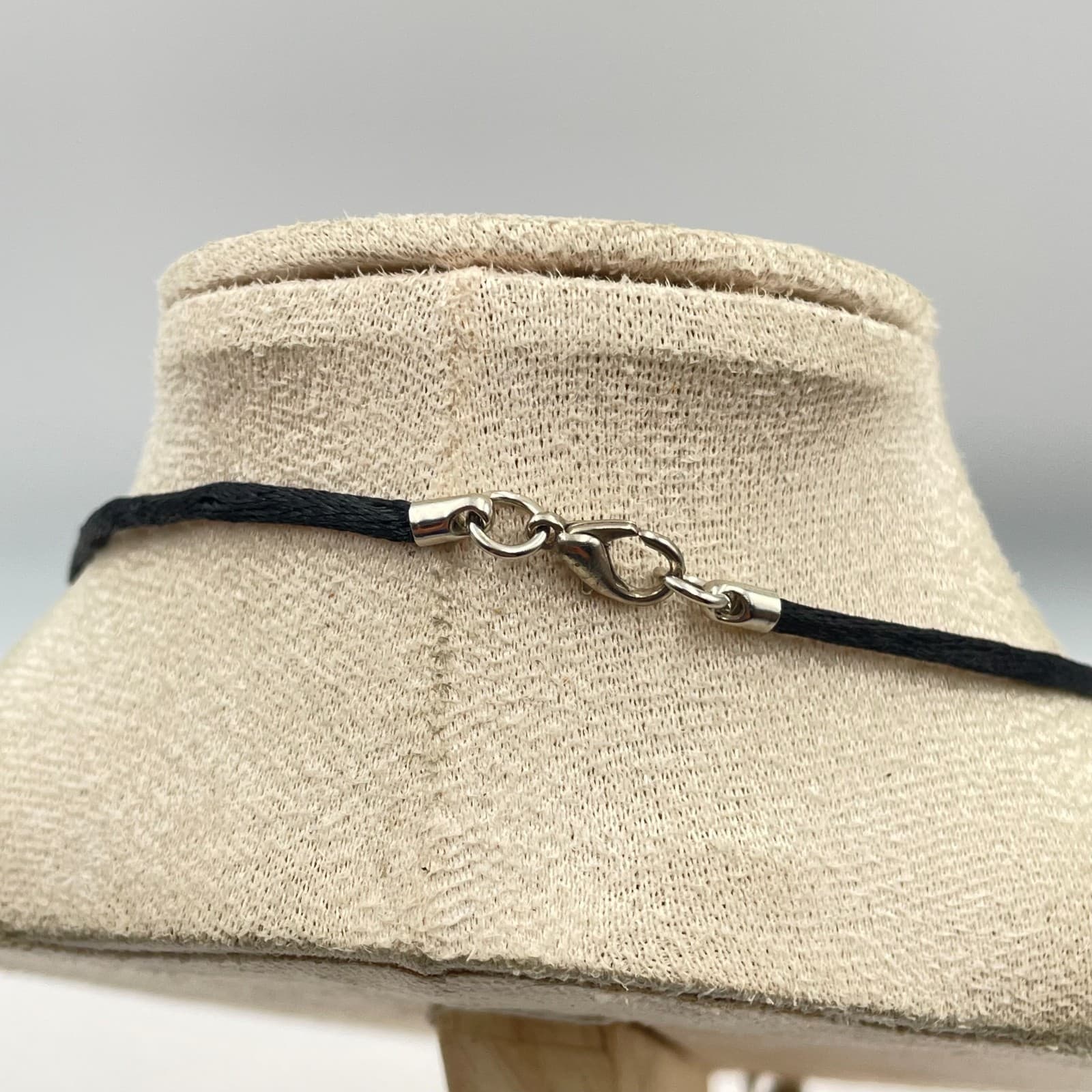 Vintage Angel Wing Heart Pendant Necklace Black Cord 22" Silver Tone Gothic Boho - Thumbnail 8