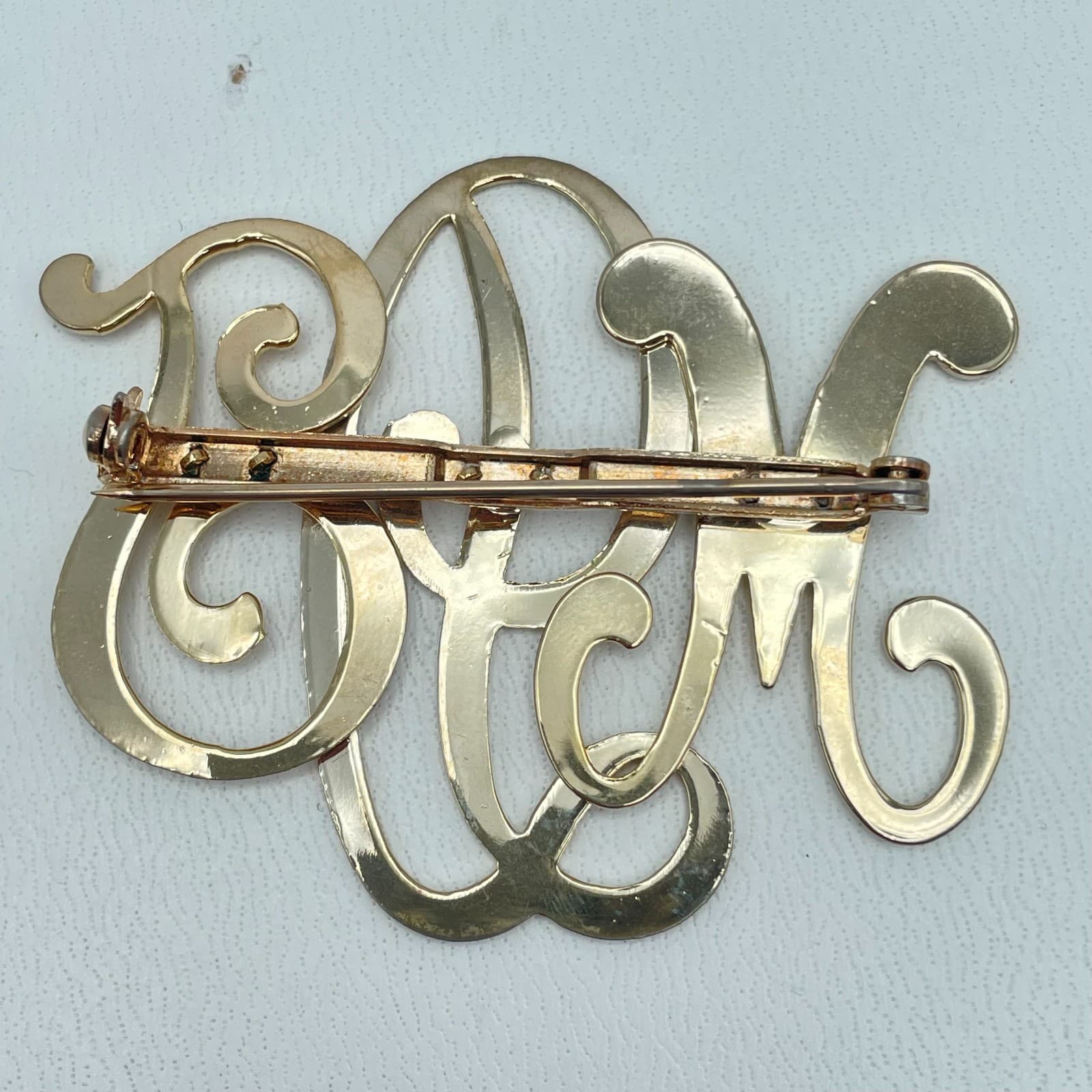 Vintage 80s Monogram MGS Script Large Charm Brooch Pin Gold Tone Jewelry - Thumbnail 2