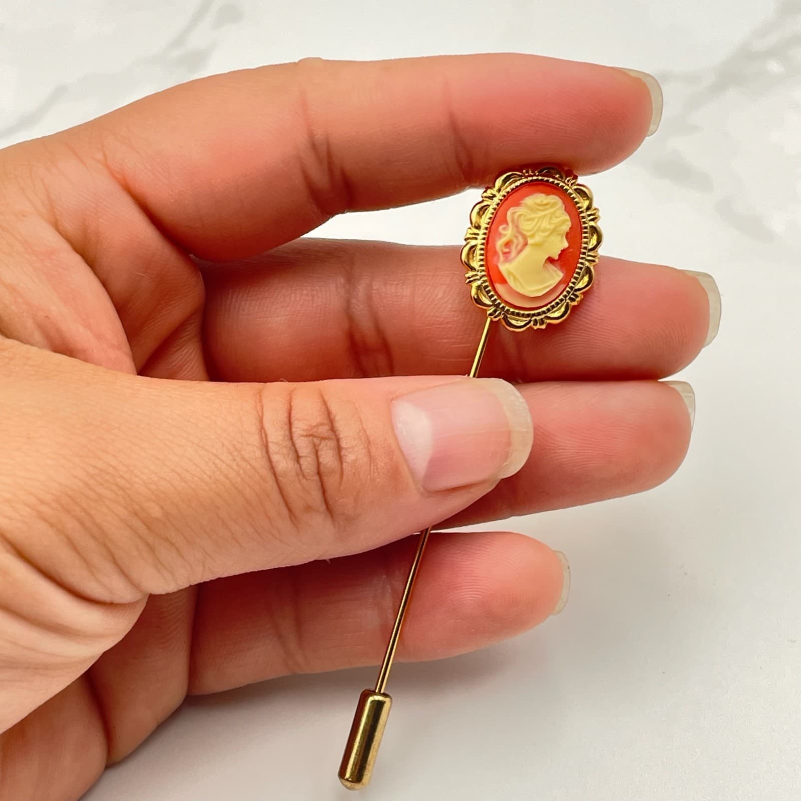 Vintage VTG Cameo Hat Pin Stick Pin Gold Tone White Portrait 2 3/4" Long Classic - Thumbnail 4