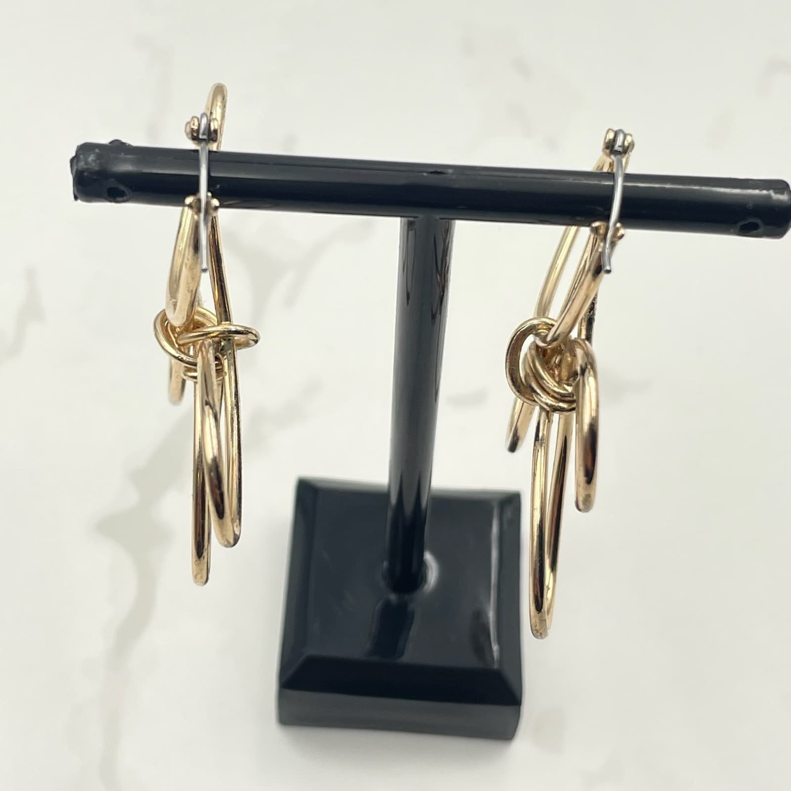 Vintage VTG Gold Tone Wire Flower Hoop Earrings Pierced Dangle Fashion Jewelry - Thumbnail 6