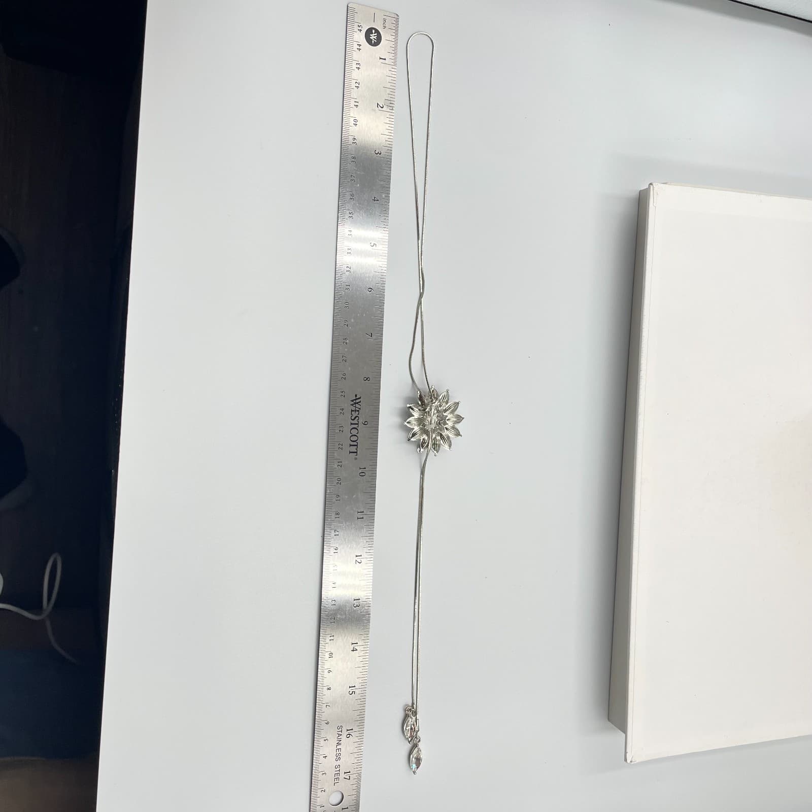 Vintage Silver Tone Crystal Sunflower Lariat Necklace Adjustable Snake Chain 17" - Thumbnail 10