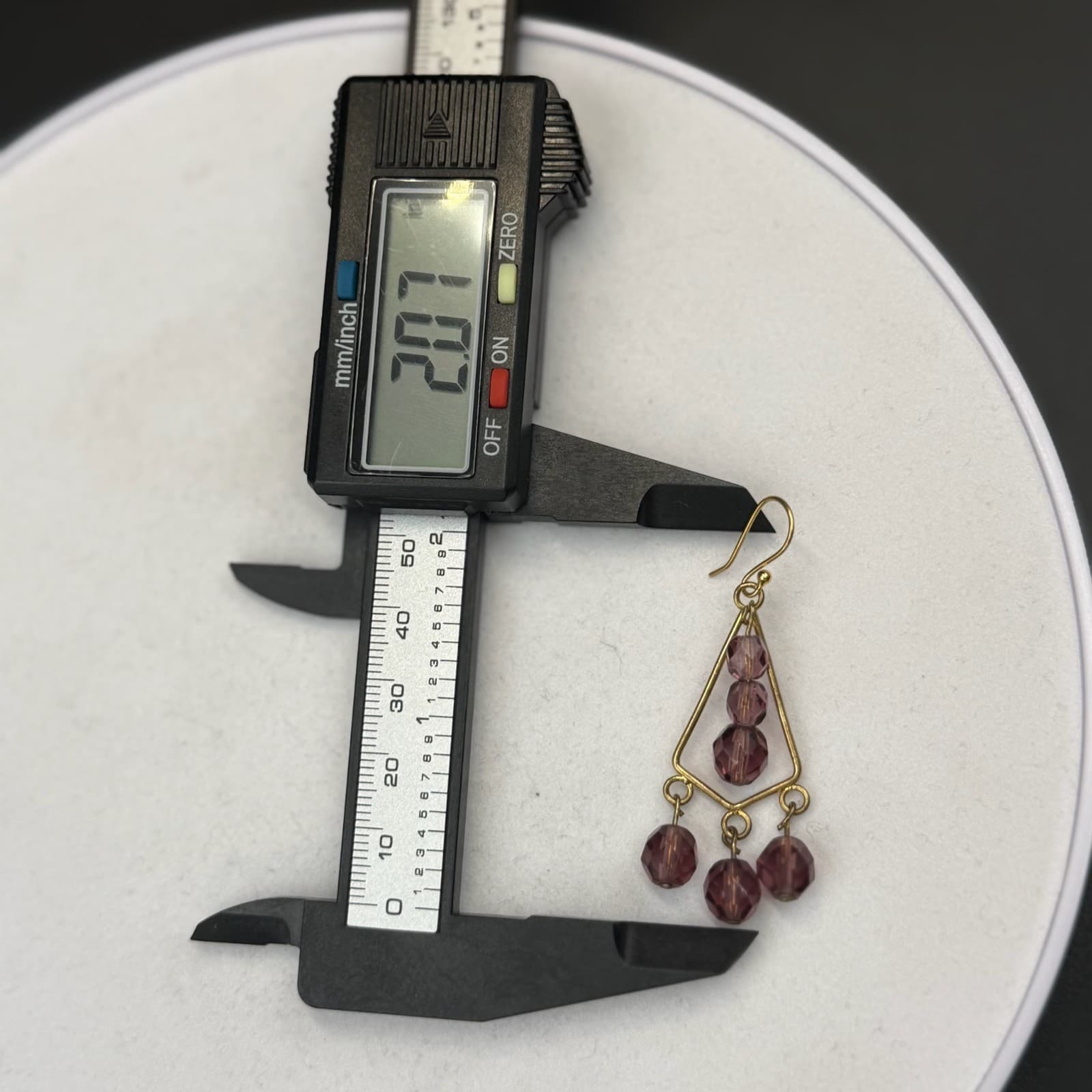 Vintage Womens Gold Plated Purple Bead Glass Triangle-Shaped Dangle Earrings - Thumbnail 15