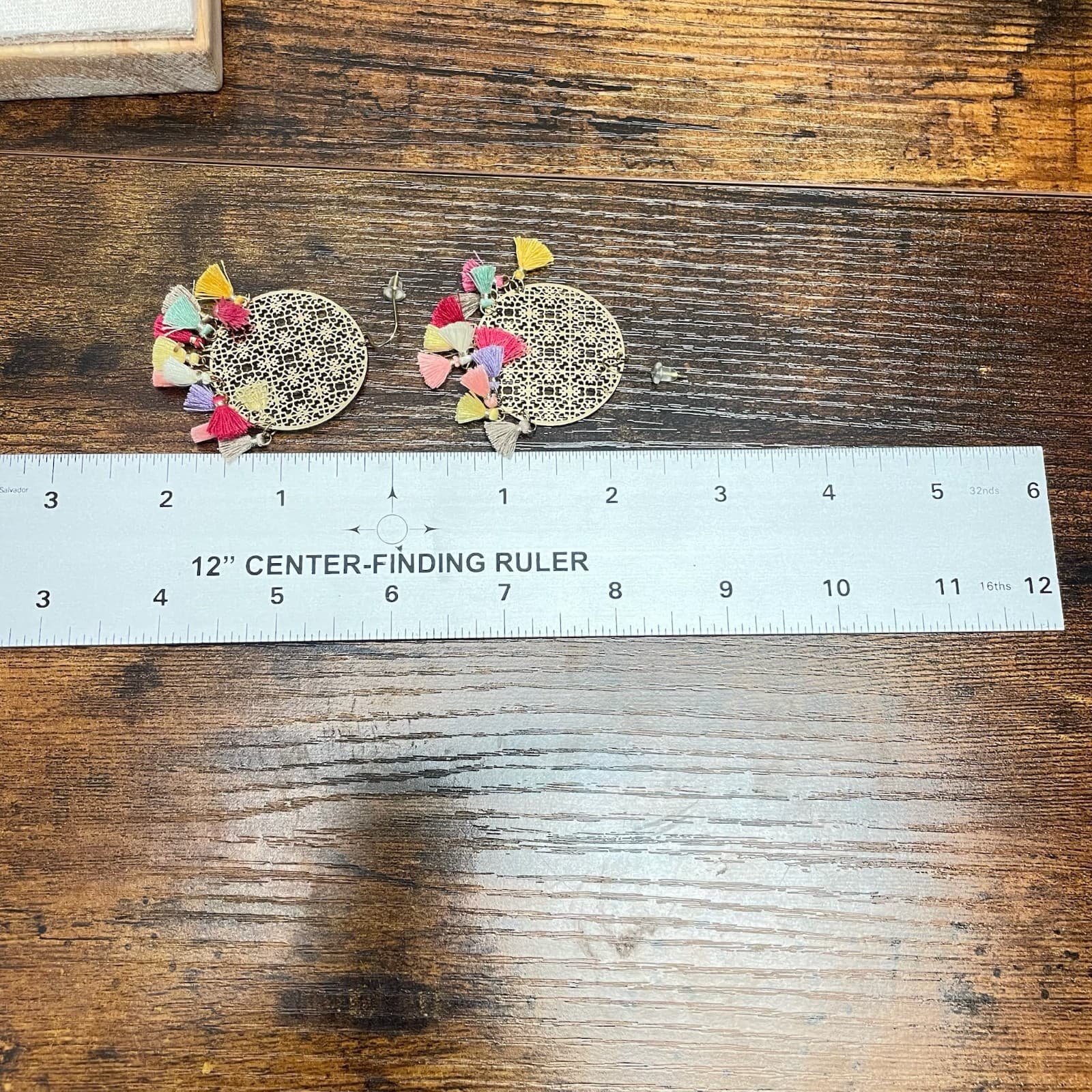 Vintage VTG Gold Tone Filigree Dangle Earrings Boho Multicolor Tassel Fringe - Thumbnail 10