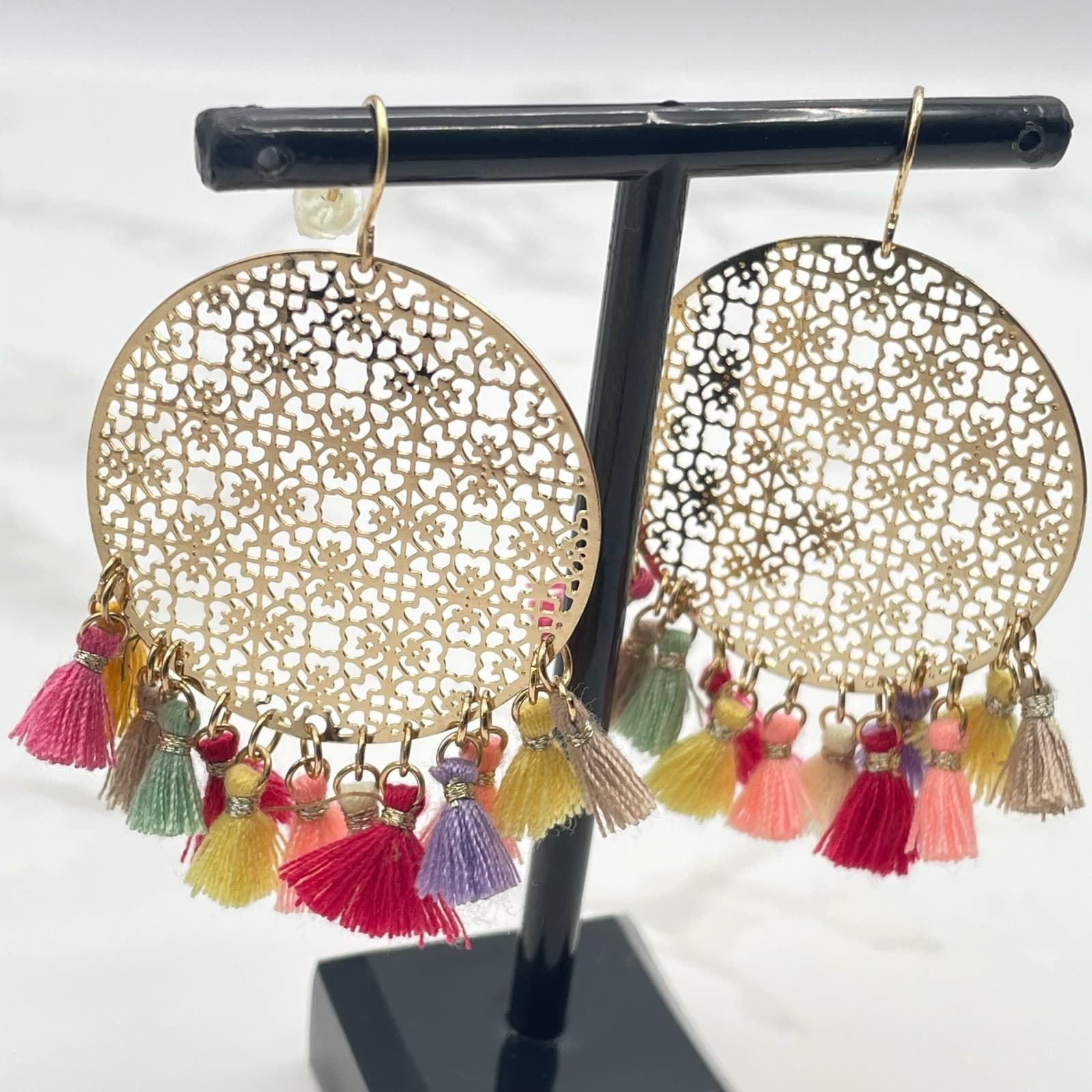 Vintage VTG Gold Tone Filigree Dangle Earrings Boho Multicolor Tassel Fringe - Image 1