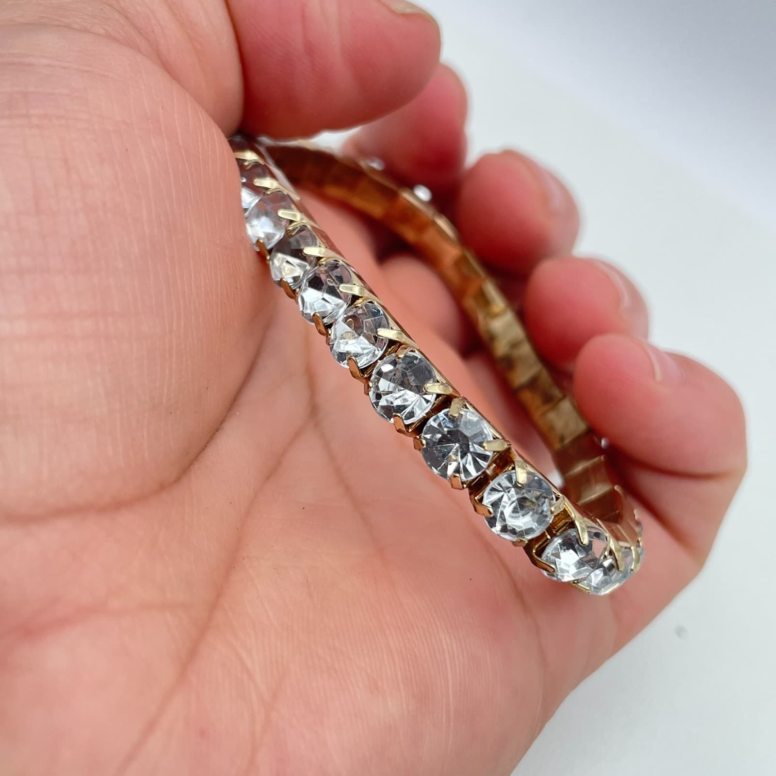 Vintage 90s Gold Tone Clear Rhinestone Stretchy Tennis Bracelet Jewelry - Thumbnail 3