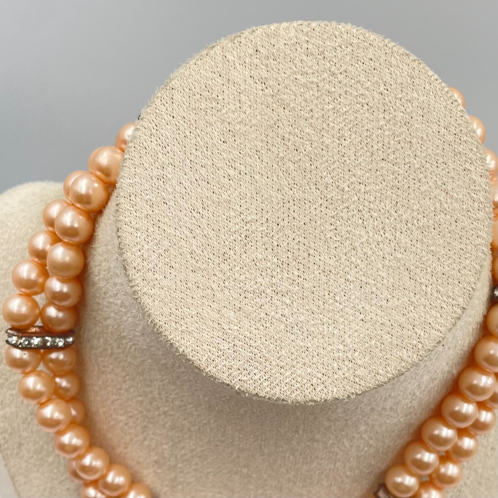 Vintage 2-Row Peach Faux Pearl Choker Necklace Rhinestone Bow Clasp Statement - Thumbnail 2