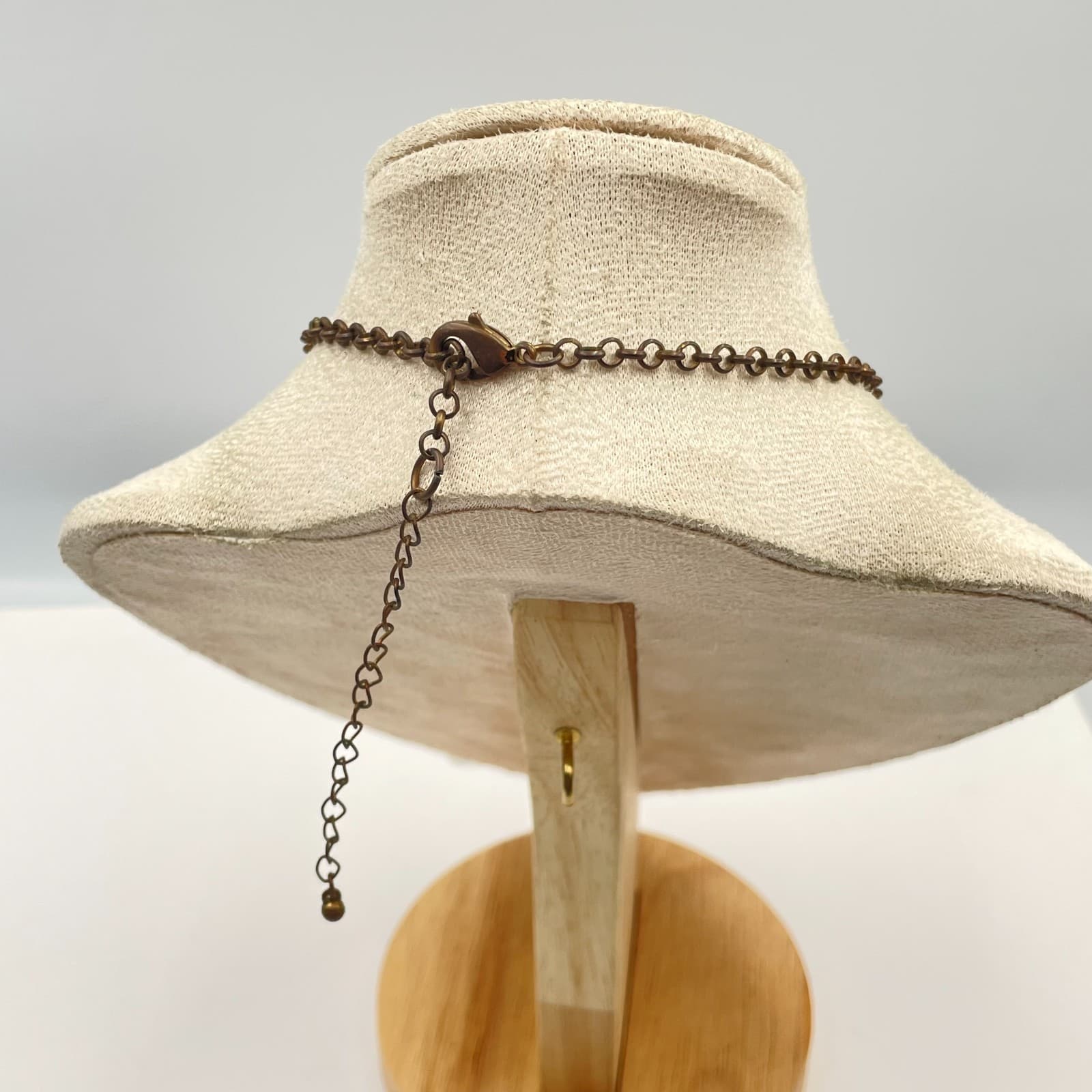 Vintage Boho White Milk Glass Teardrop Bib Necklace Antique Brass Tone Statement - Thumbnail 6