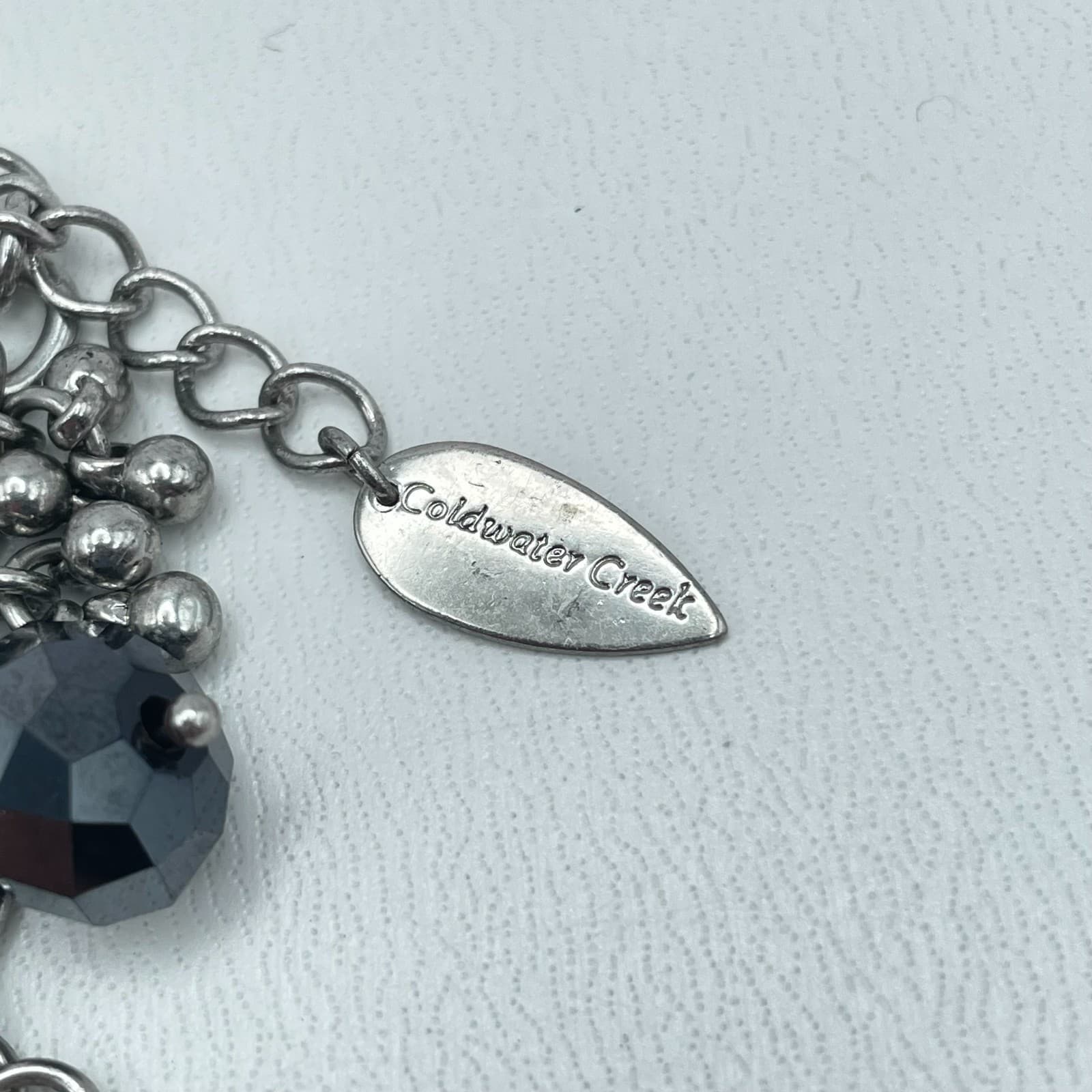 Vintage Y2K Coldwater Creek Silver Tone Gray Black Dangle Charm Bracelet Jewelry - Thumbnail 6