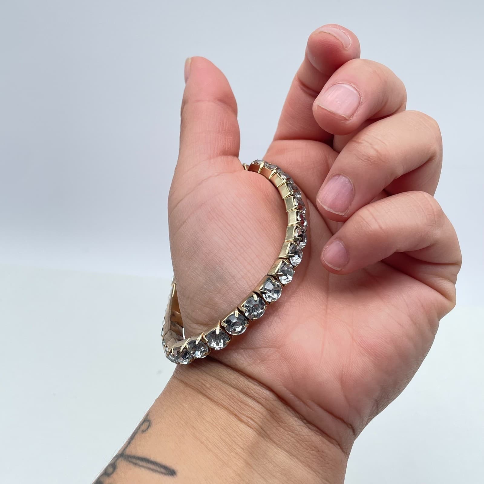 Vintage 90s Gold Tone Clear Rhinestone Stretchy Tennis Bracelet Jewelry - Thumbnail 4