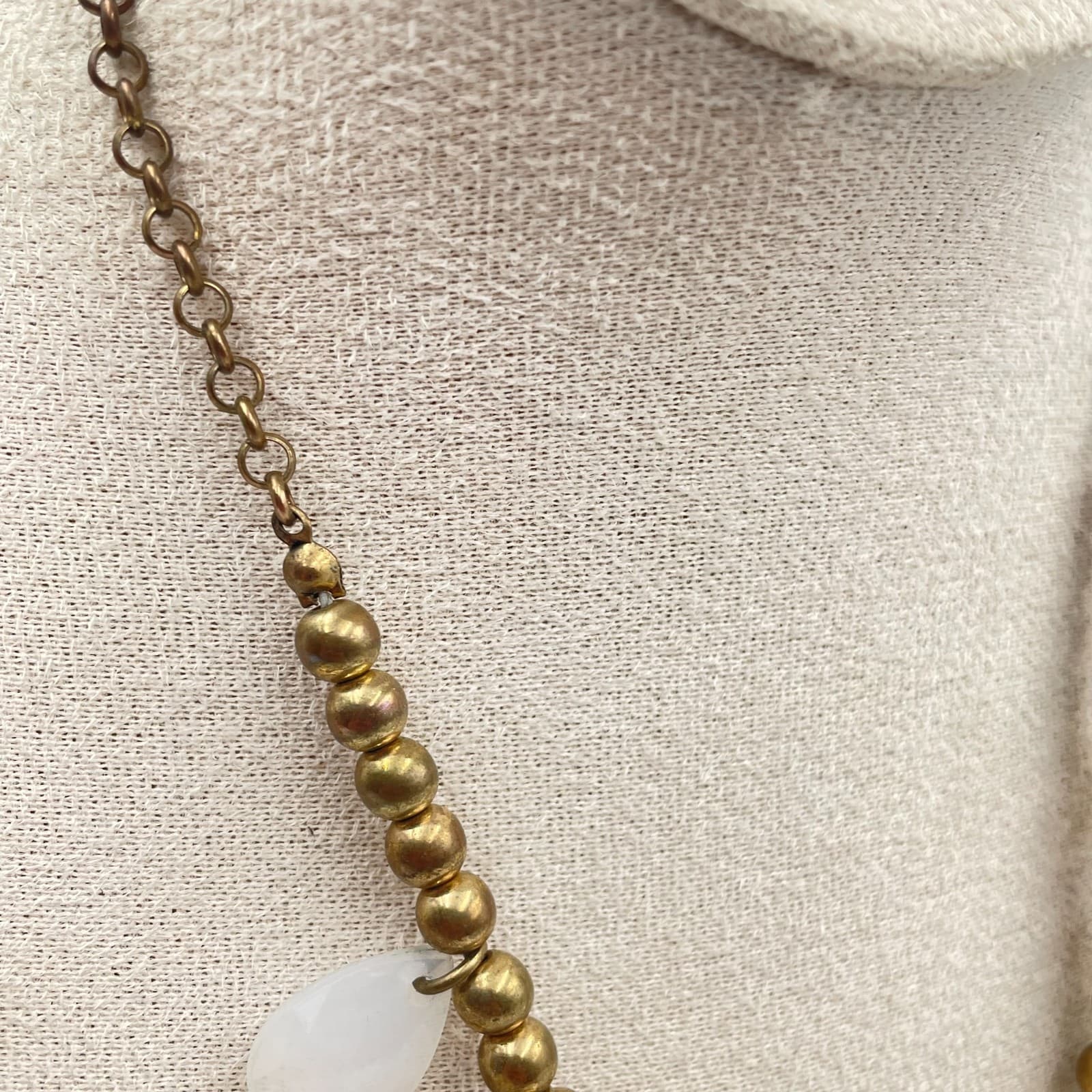 Vintage Boho White Milk Glass Teardrop Bib Necklace Antique Brass Tone Statement - Thumbnail 5