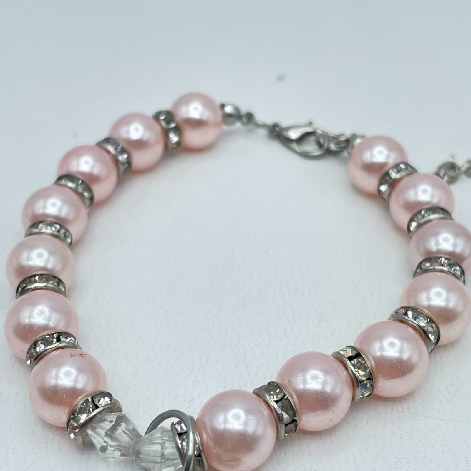 Vintage 90s Silver Tone Pink Pearl Rhinestone Heart Charm Bracelet Jewelry - Thumbnail 3
