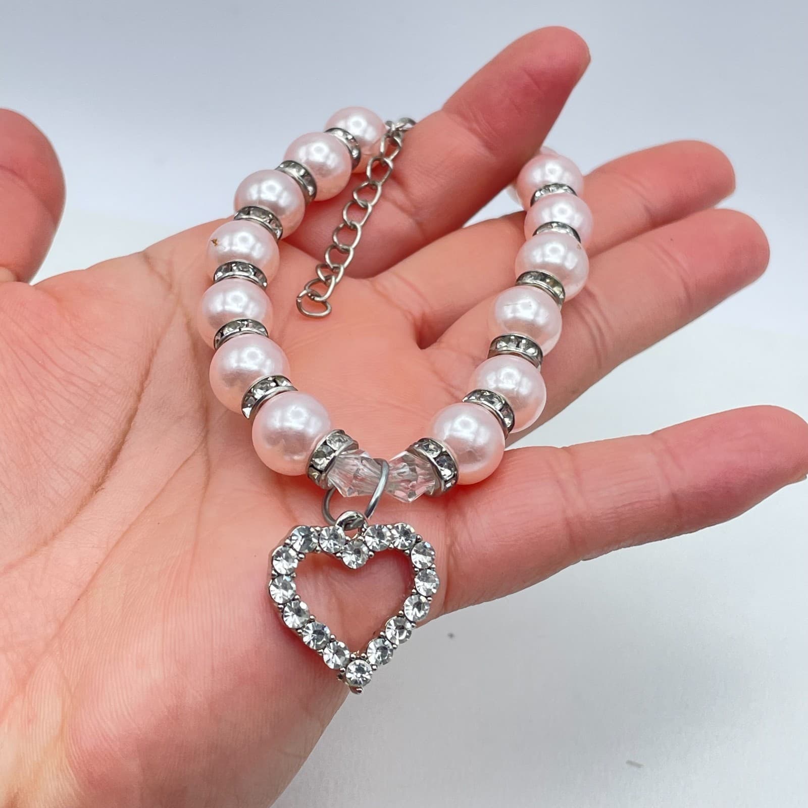 Vintage 90s Silver Tone Pink Pearl Rhinestone Heart Charm Bracelet Jewelry - Thumbnail 8