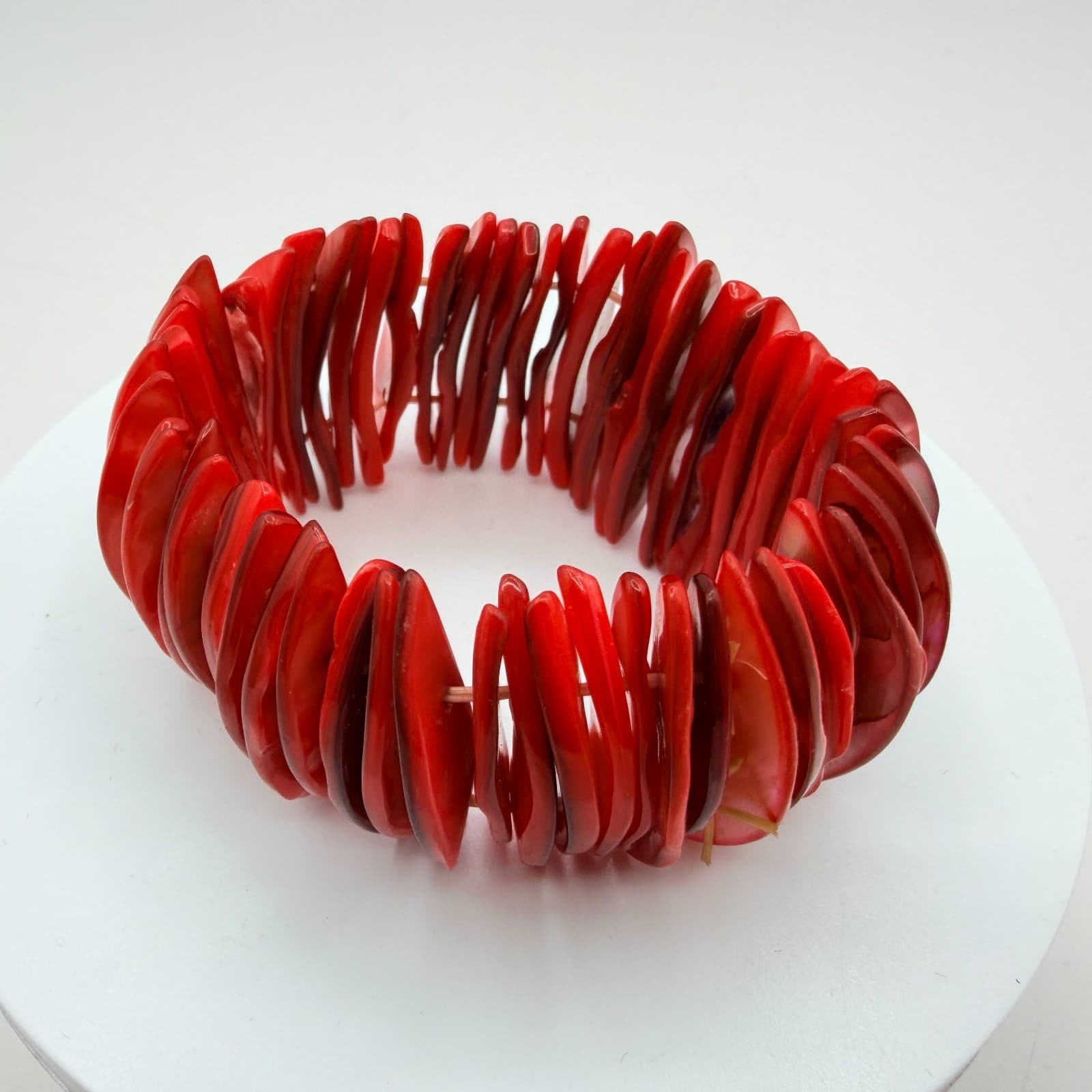 Vintage Y2K Red Mother of Pearl Shell Stretch Bracelet Statement Women's Jewelry - Thumbnail 4