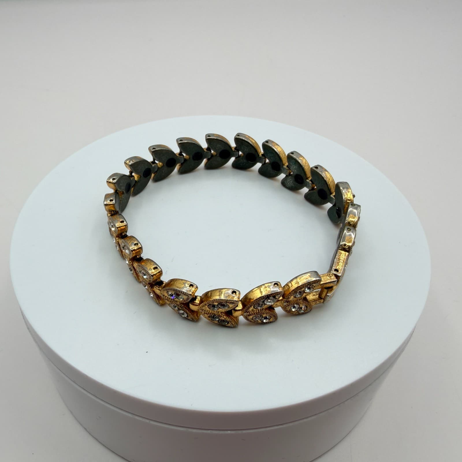 Vintage 90s Gold Tone Leaf Link Clear Rhinestone Bracelet Boho Women's Jewelry - Thumbnail 3