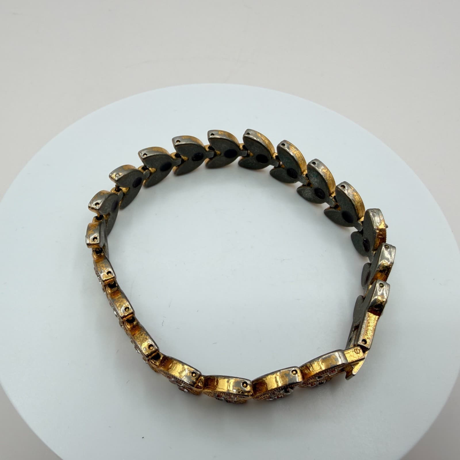 Vintage 90s Gold Tone Leaf Link Clear Rhinestone Bracelet Boho Women's Jewelry - Thumbnail 4