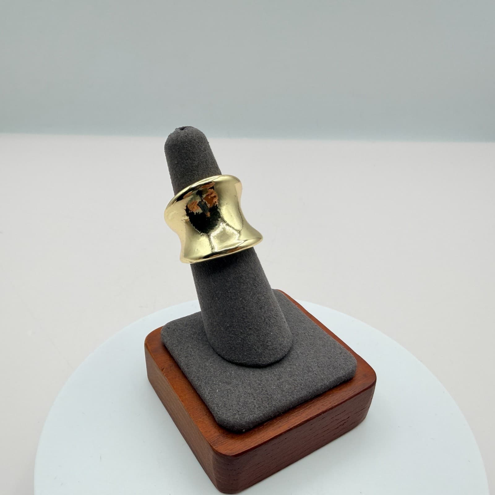 Vintage 90s Gold Tone Chunky Wide Concave Ring Statement Women's Fashion Jewelry - Thumbnail 5