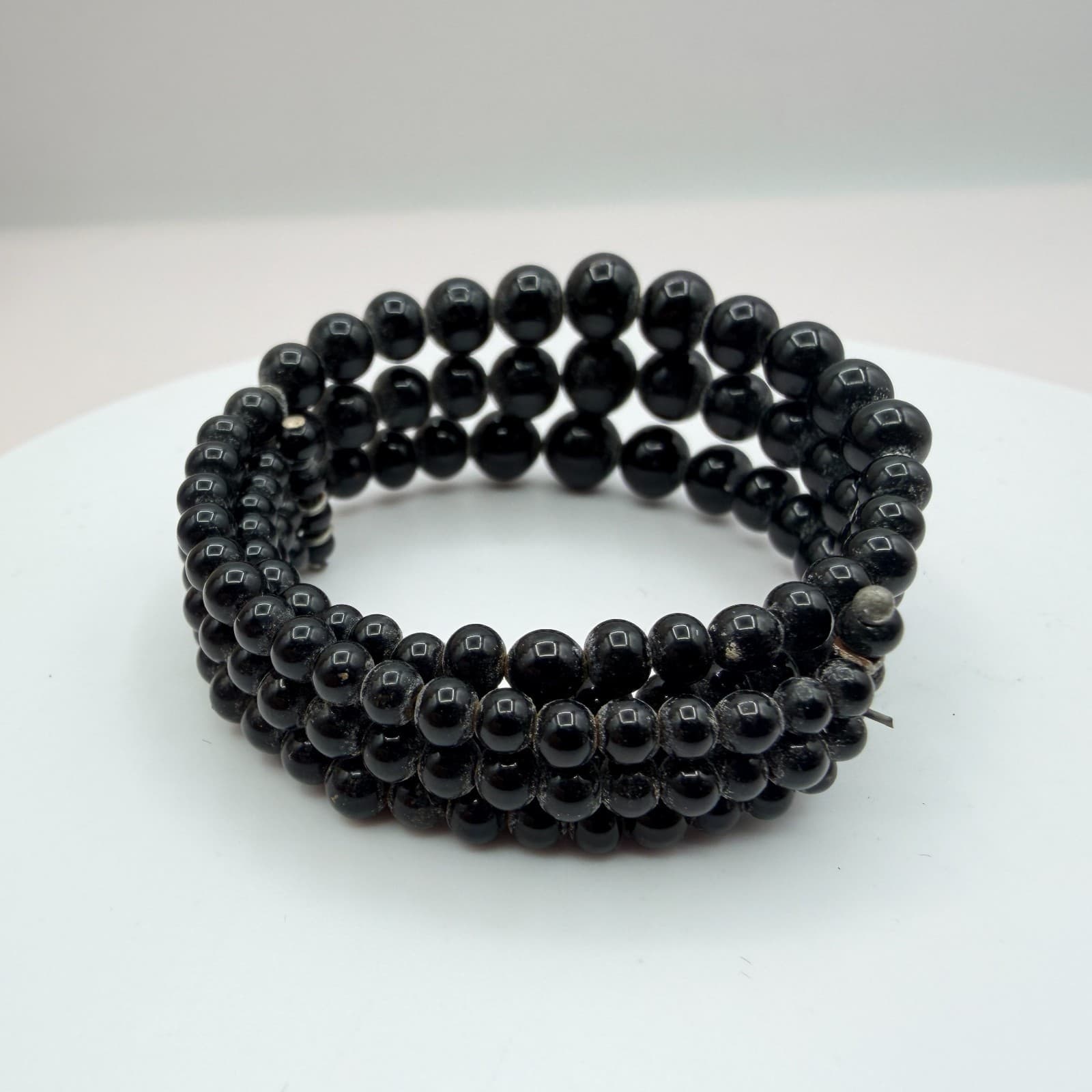 Vintage 90s Black Beaded Memory Wire Wrap Bracelet Women's Classic Jewelry - Thumbnail 2