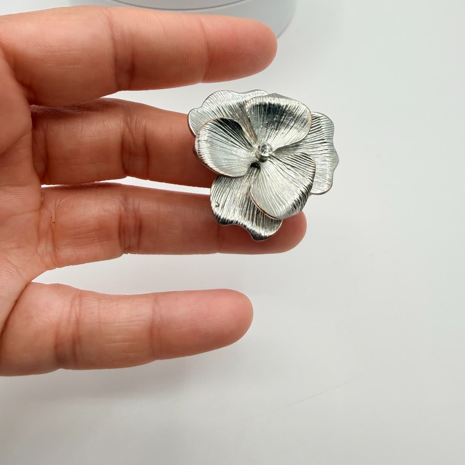 Vintage 90s Silver Tone Floral Ring Statement Clear Rhinestone Women's Jewelry - Thumbnail 7