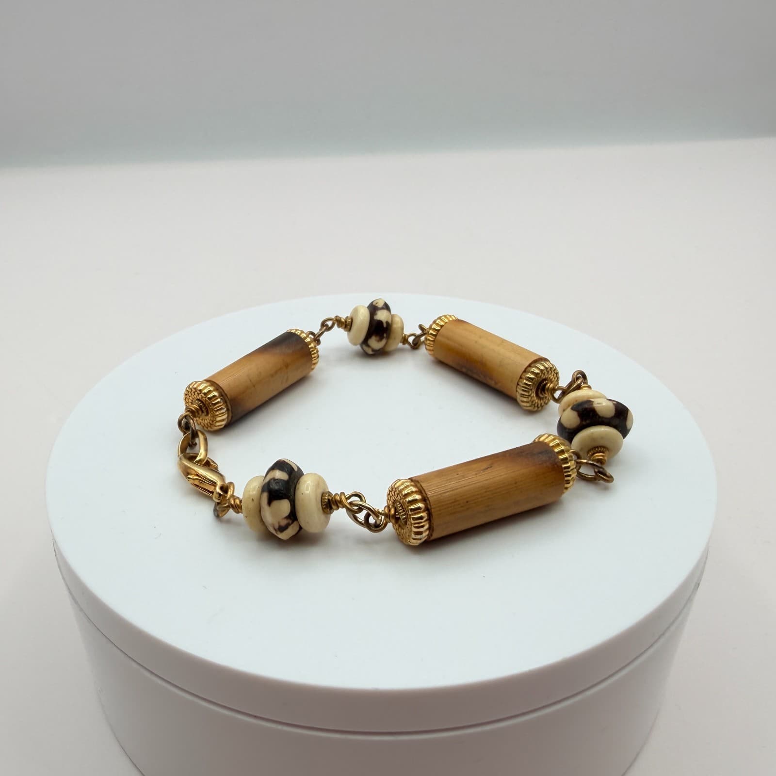 Vintage 90s Gold Tone Beaded Bracelet Boho Women's Classic Fashion Jewelry - Thumbnail 4