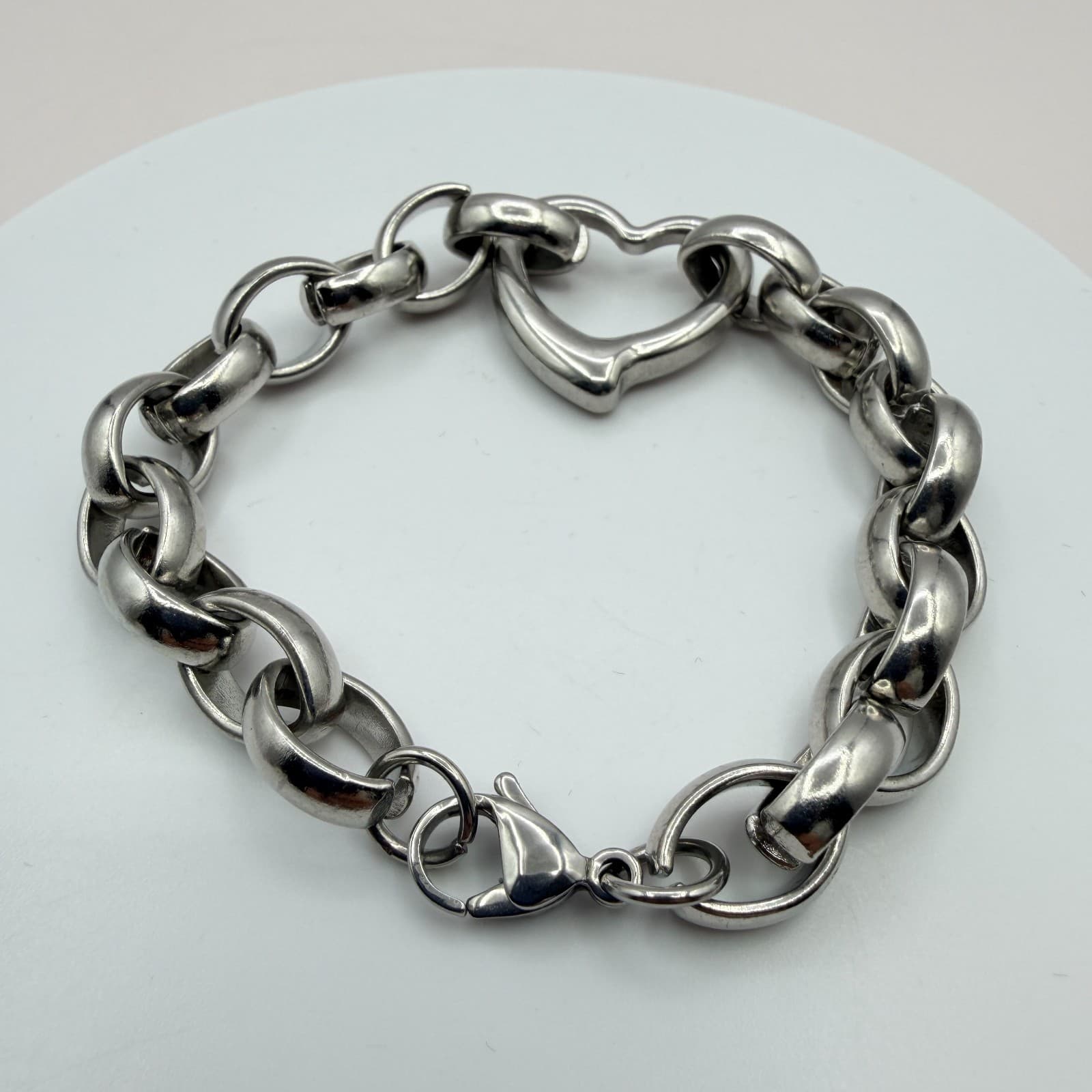 Vintage 80s Silver Tone Rol Link Bracelet Polished Heart Clasp Statement Jewelry - Thumbnail 3
