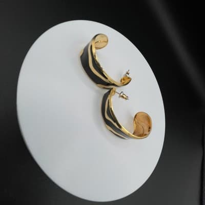 Vintage Black Enamel Wavy Gold Tone Hoop Earrings Fashion Jewelry - Thumbnail 4