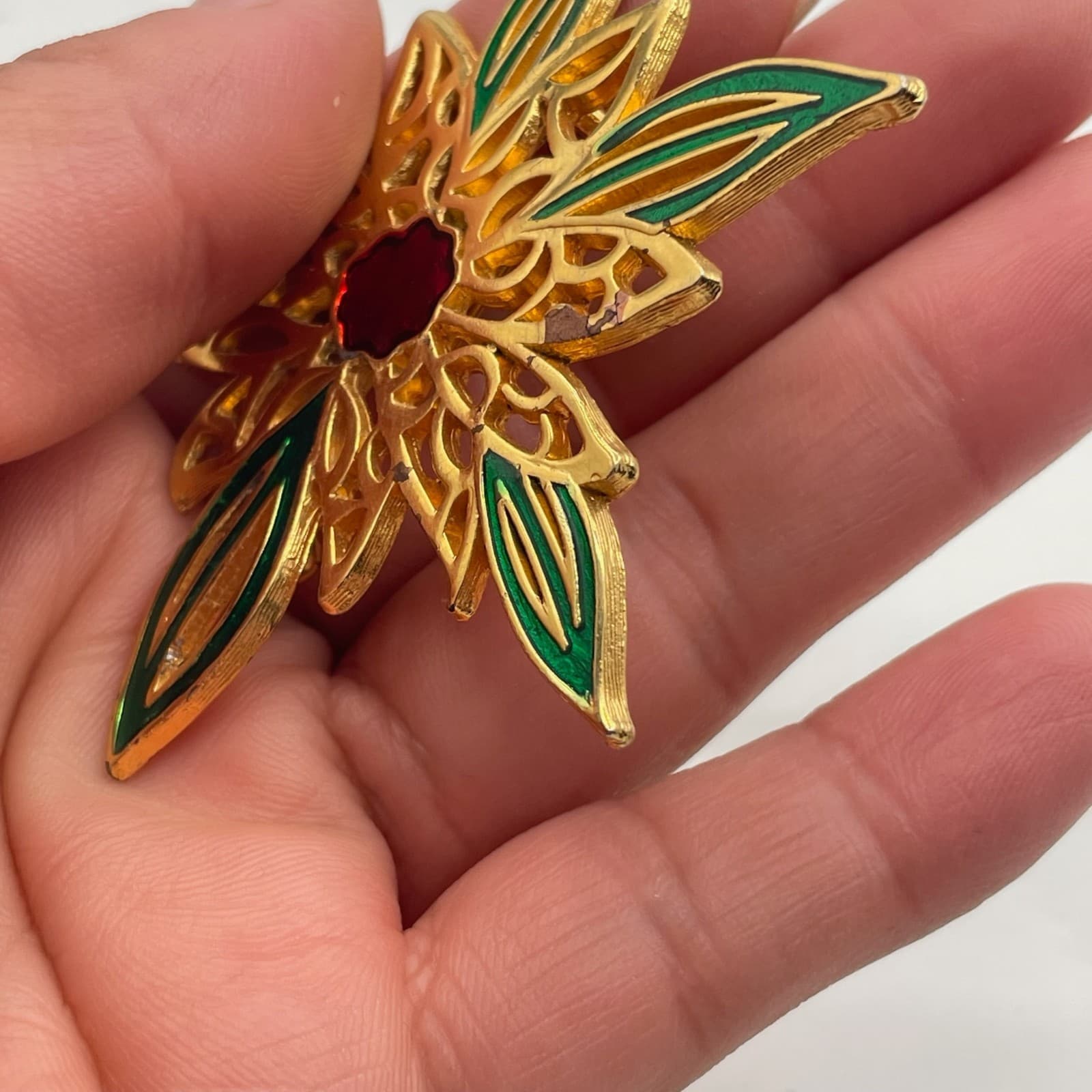 Vintage VTG Gold-Tone Poinsettia Flower Brooch Pin Green Red Enamel Leave - Thumbnail 14