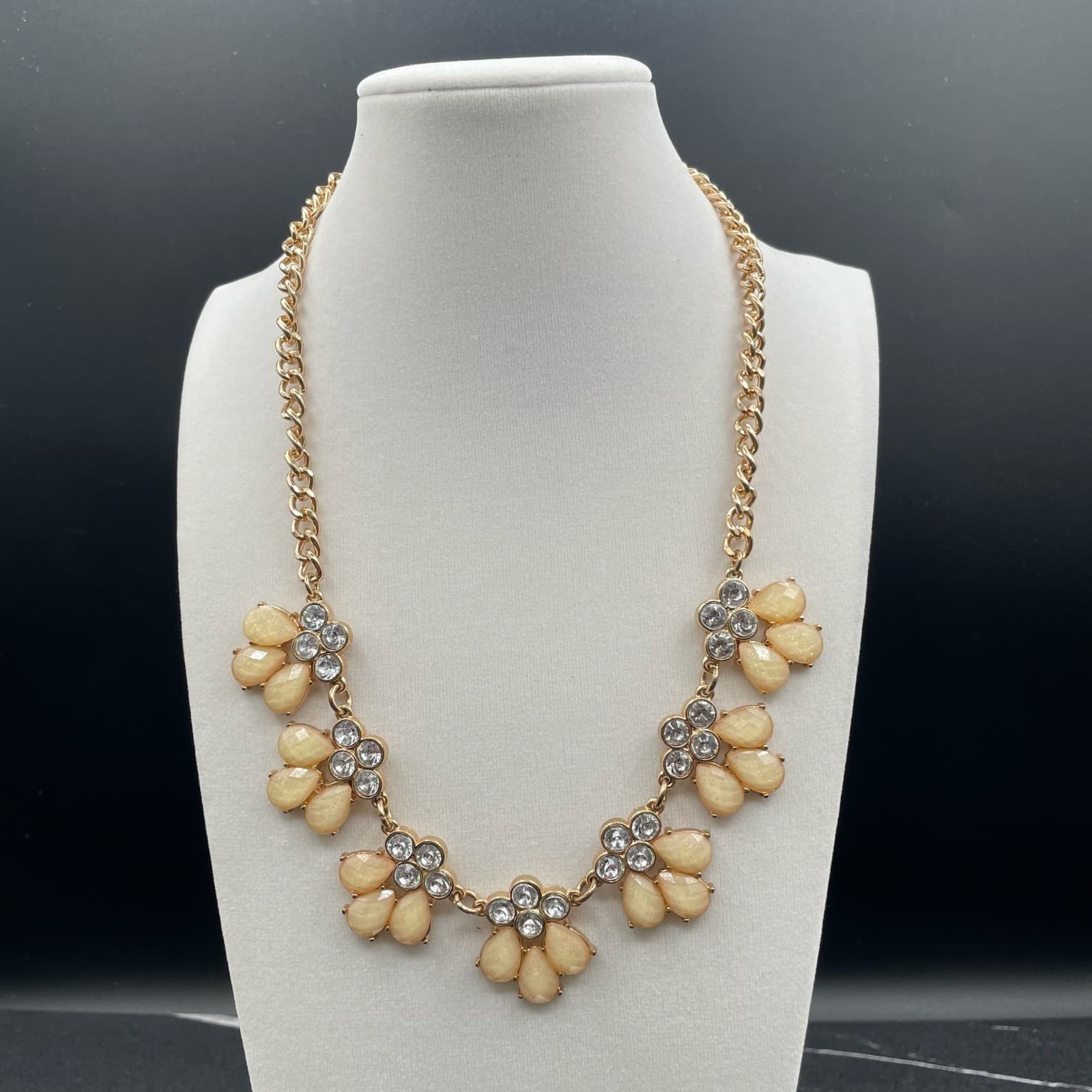 Vintage Faux Opal Rhinestone Gold-Tone Floral Cluster Fashion Bib Necklace - Thumbnail 3