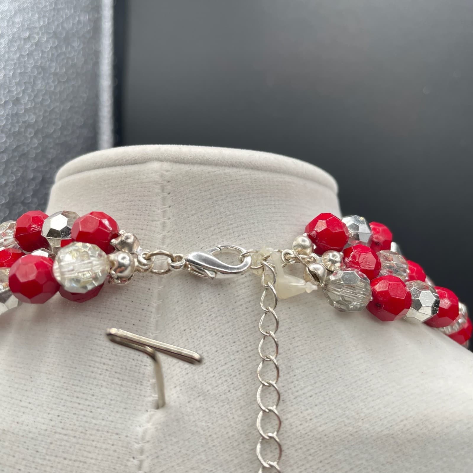 Vintage Red Clear Glass Faceted Beaded Classic Multi-Strand Collar Necklace - Thumbnail 9