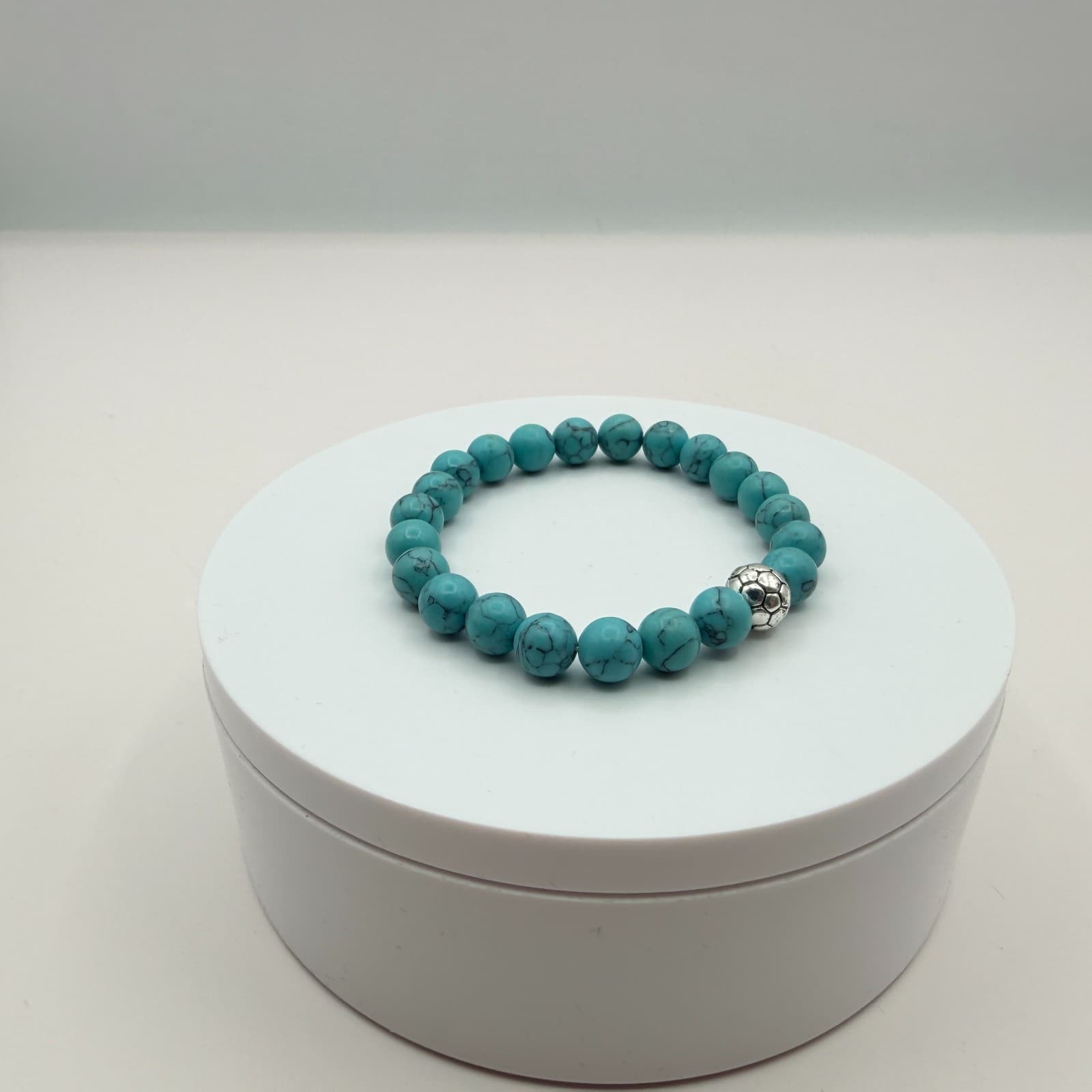 Vintage 80s Howlite Beaded Bracelet Silver Tone Soccer Ball Charm Mens Jewelry - Thumbnail 6