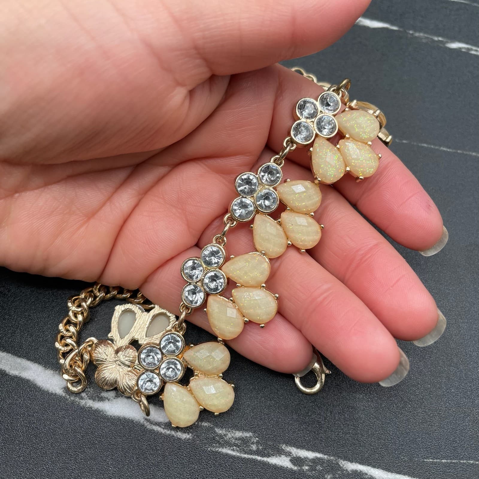 Vintage Faux Opal Rhinestone Gold-Tone Floral Cluster Fashion Bib Necklace - Thumbnail 6