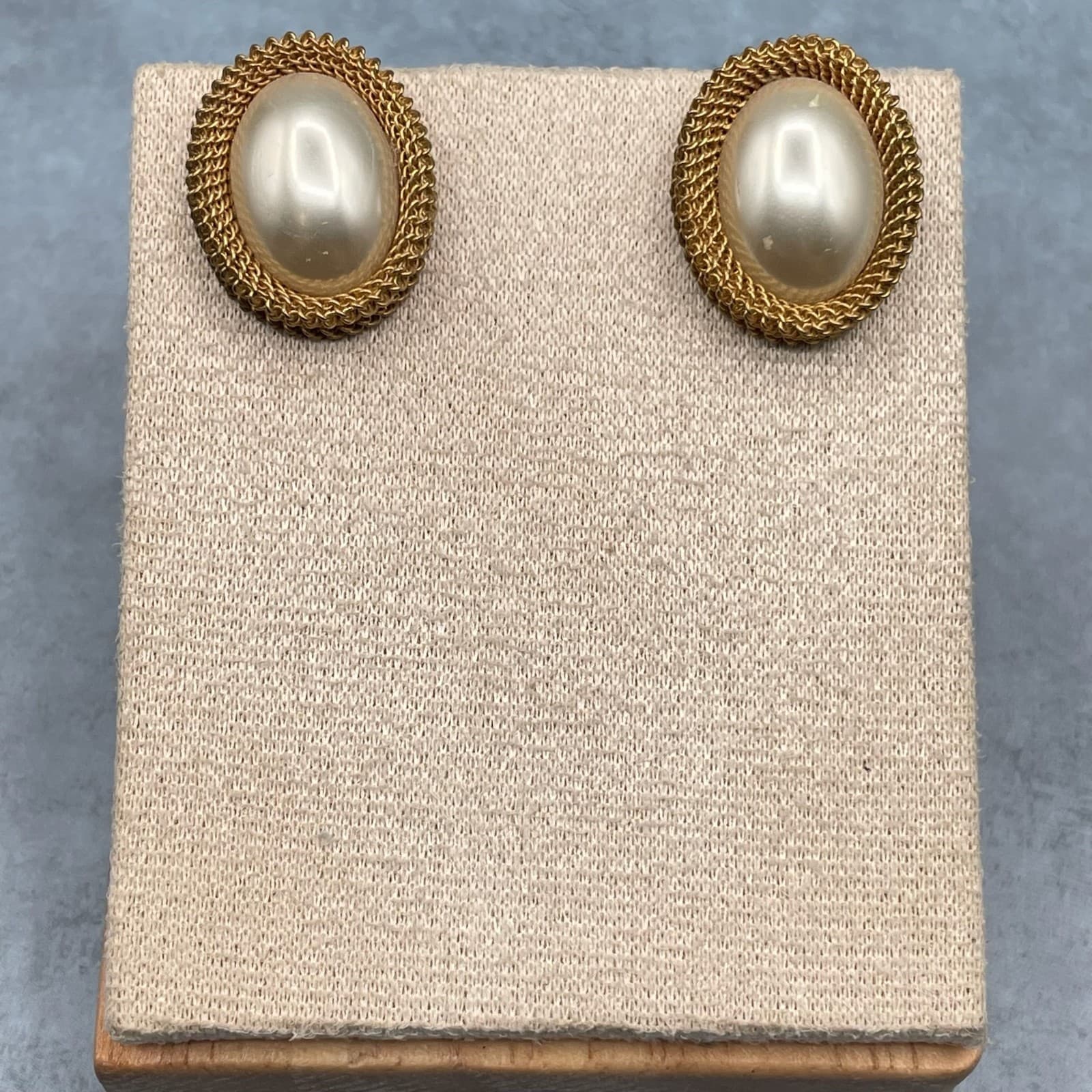 Vintage Faux Pearl Oval Stud Earrings Gold Tone Rope Border Button Style - Image 1