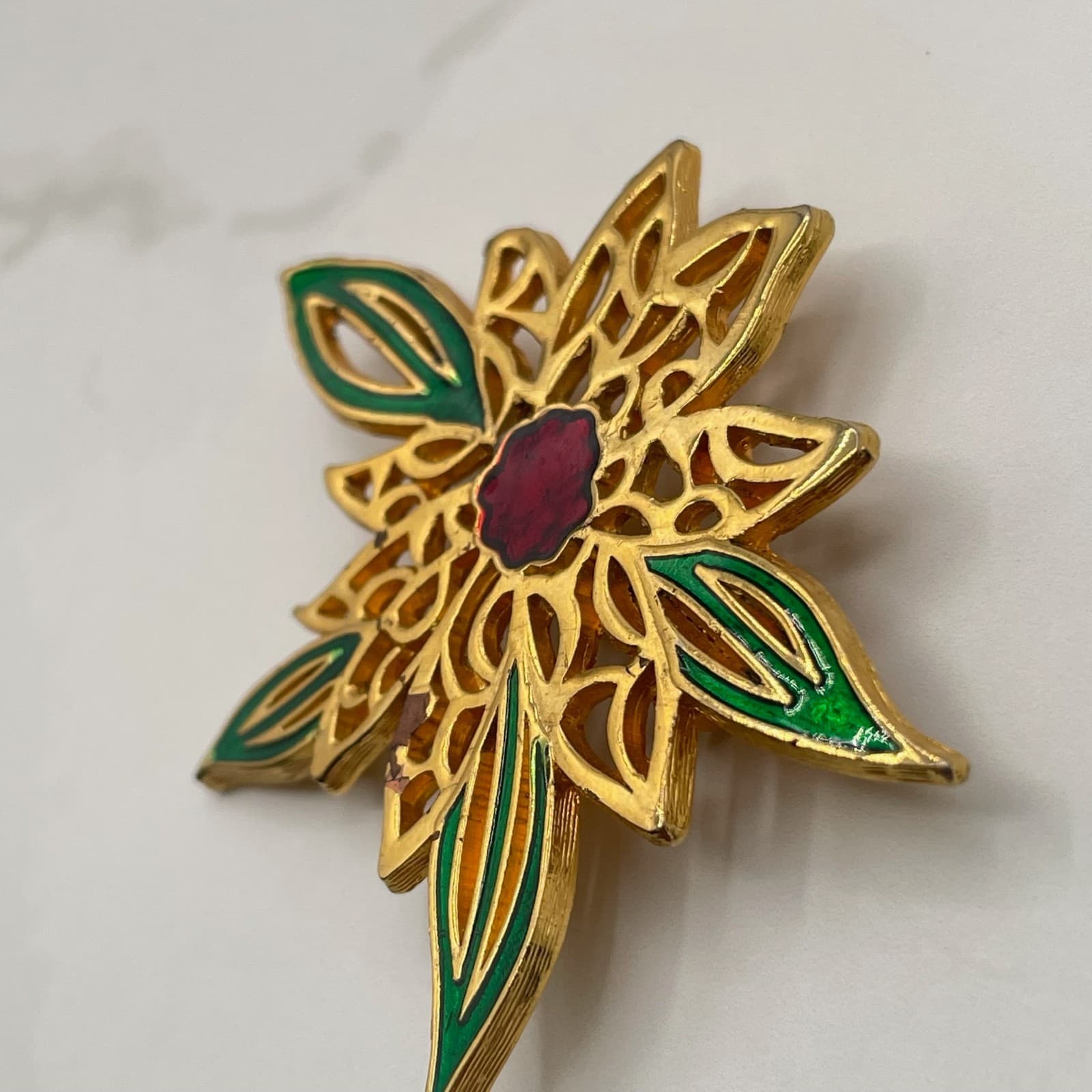 Vintage VTG Gold-Tone Poinsettia Flower Brooch Pin Green Red Enamel Leave - Thumbnail 9