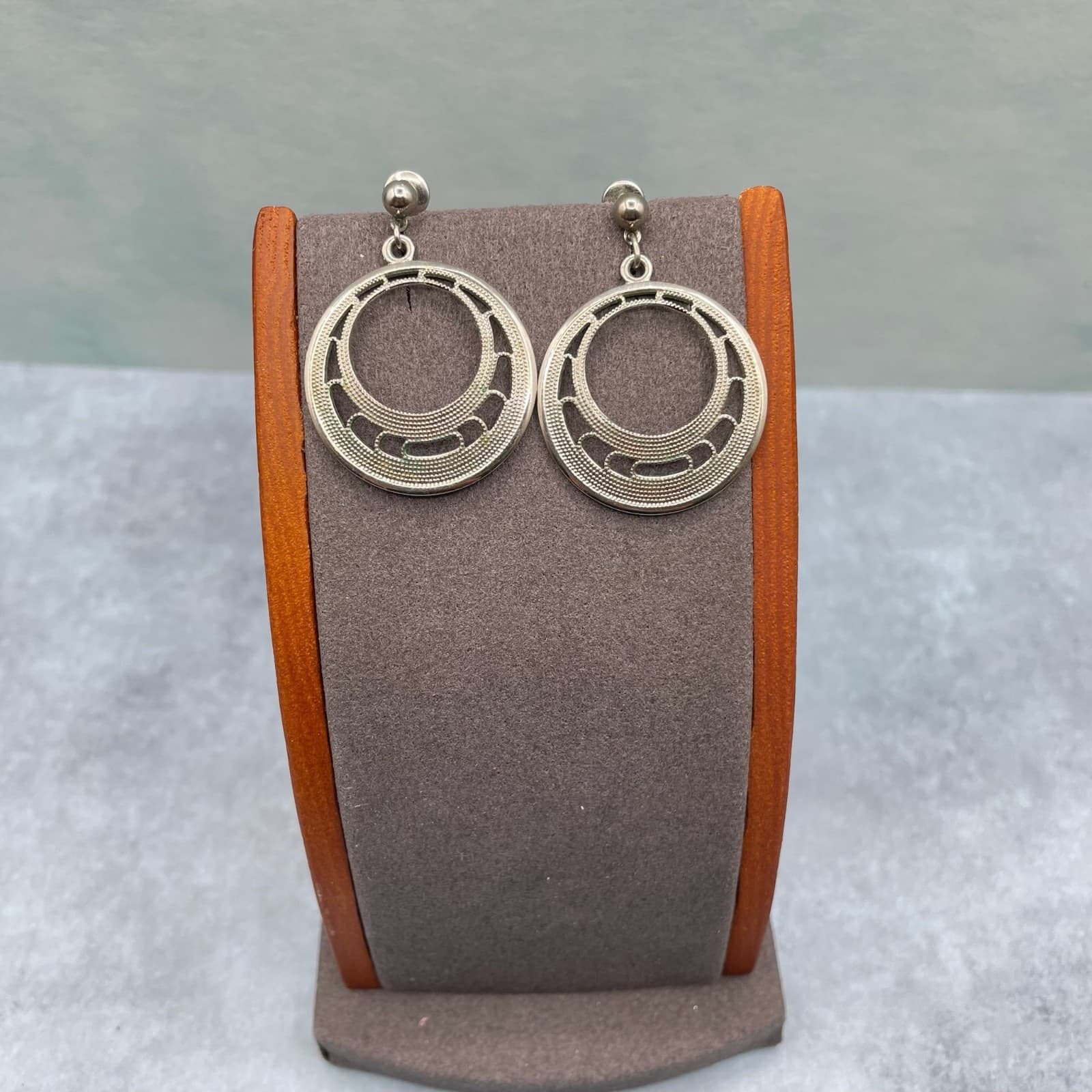 Vintage Silver Tone Cutout Textured Round Hoop Dangle Modern Post Stud Drop - Thumbnail 3