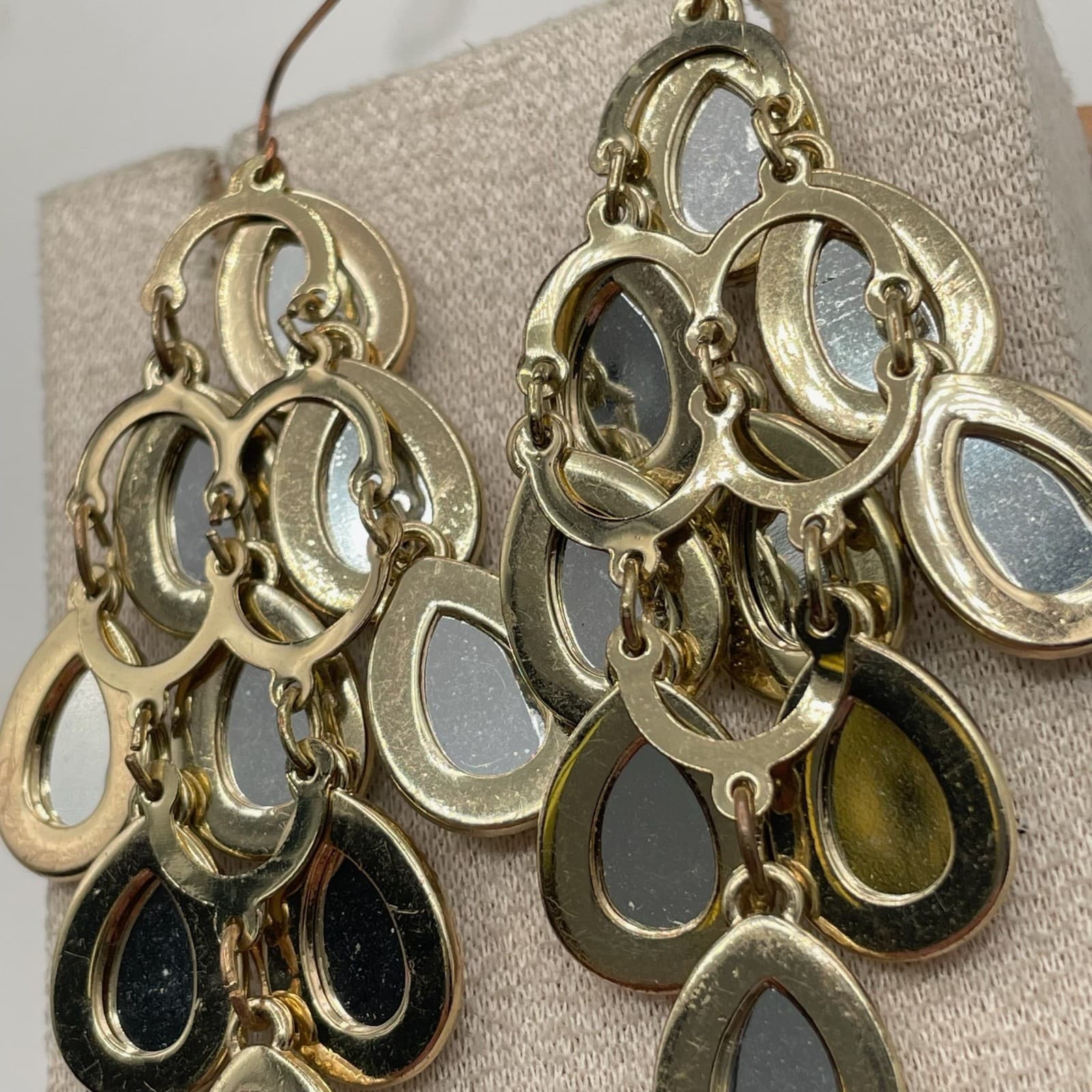 Vintage Gold-Tone Tiered Teardrop Chandelier Earrings with Faceted Clear Glass - Thumbnail 16