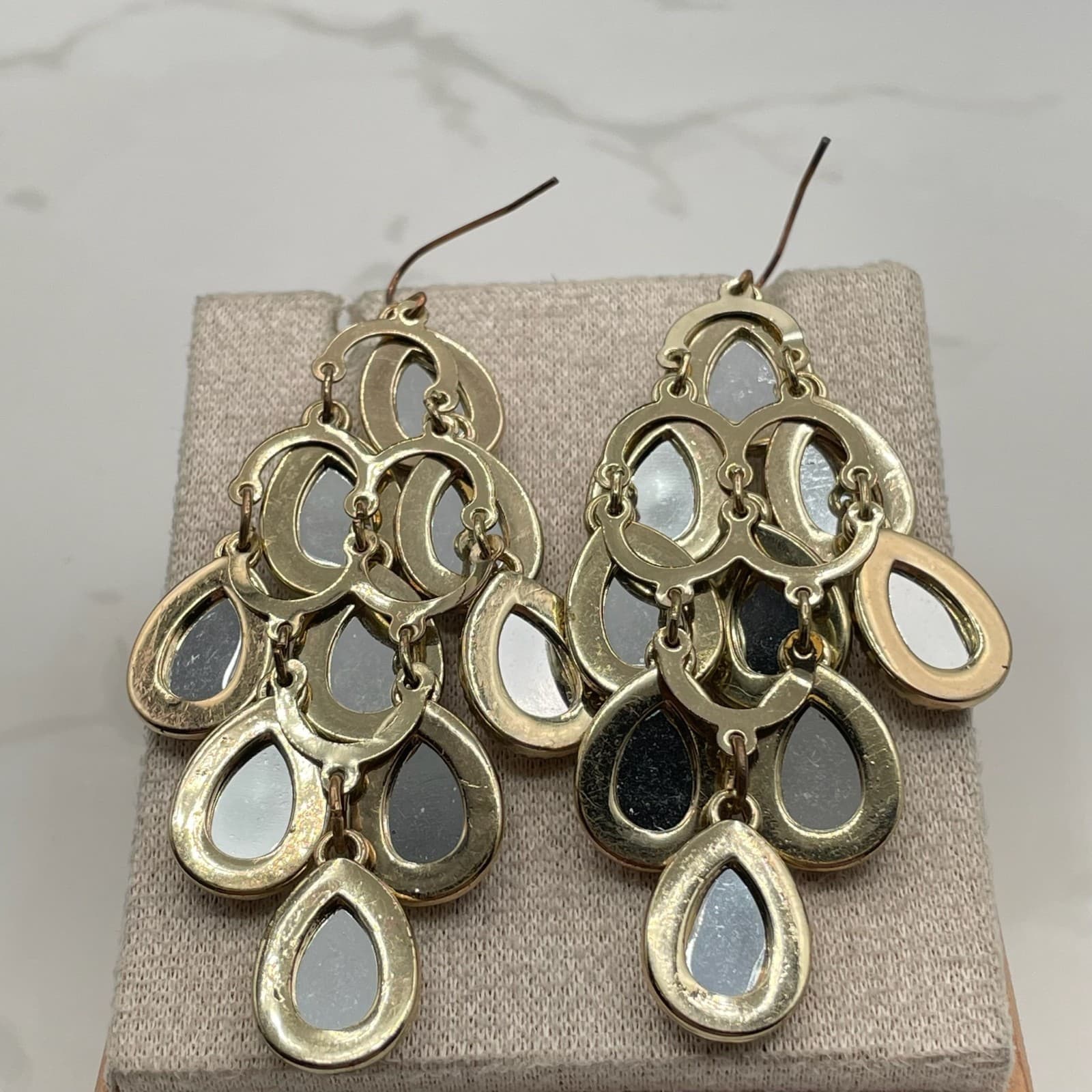 Vintage Gold-Tone Tiered Teardrop Chandelier Earrings with Faceted Clear Glass - Thumbnail 13