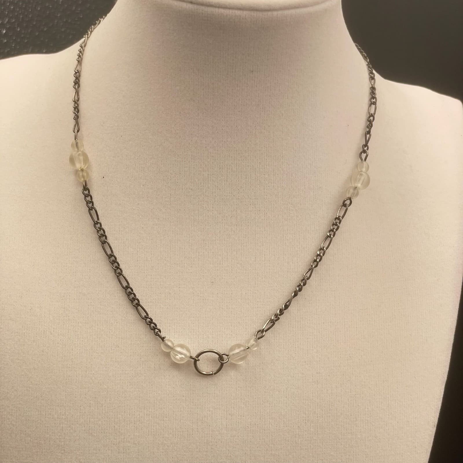 Vintage Silver-Tone Clear Beaded Fashion Romantic Lobster Chain Necklace - Image 1