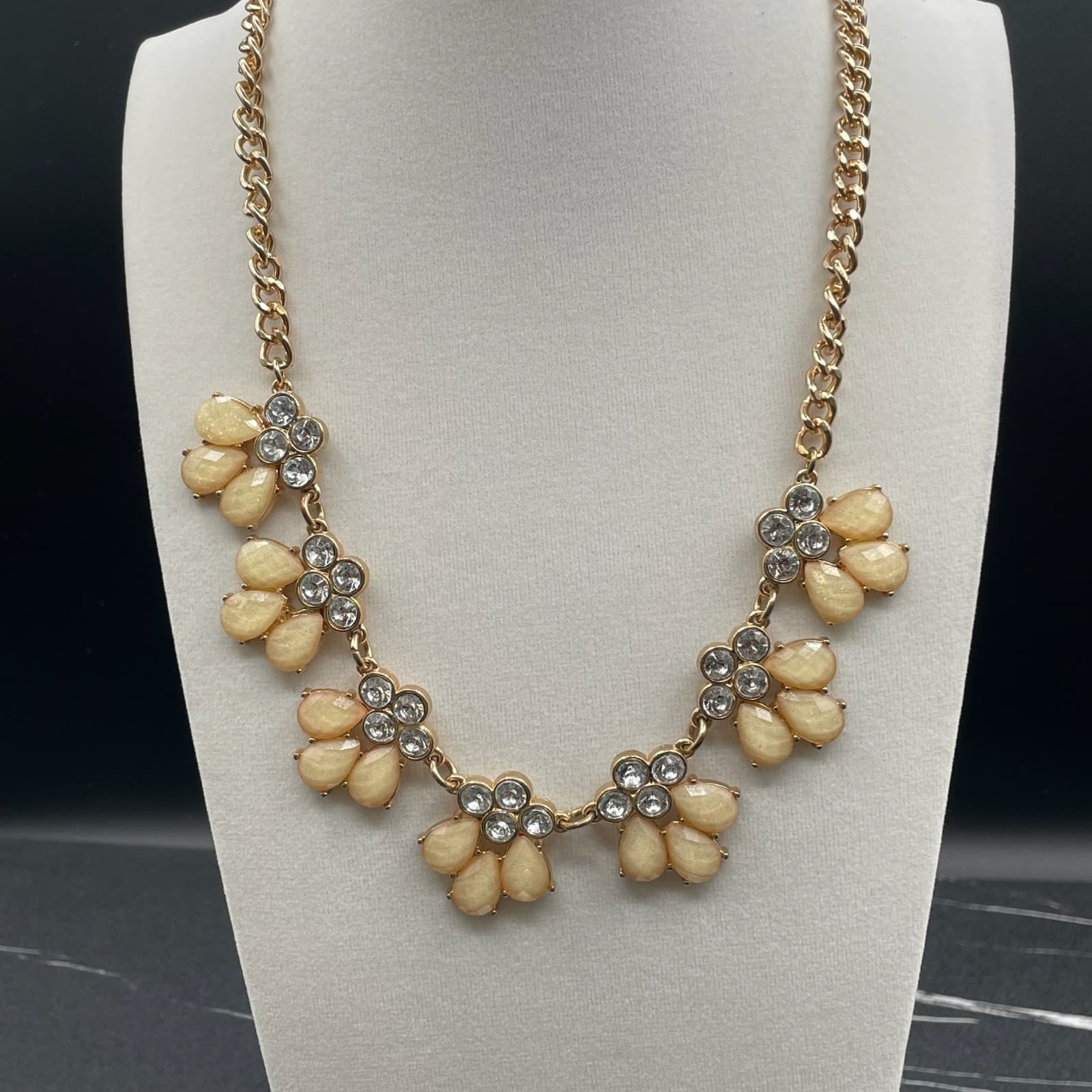 Vintage Faux Opal Rhinestone Gold-Tone Floral Cluster Fashion Bib Necklace - Thumbnail 4