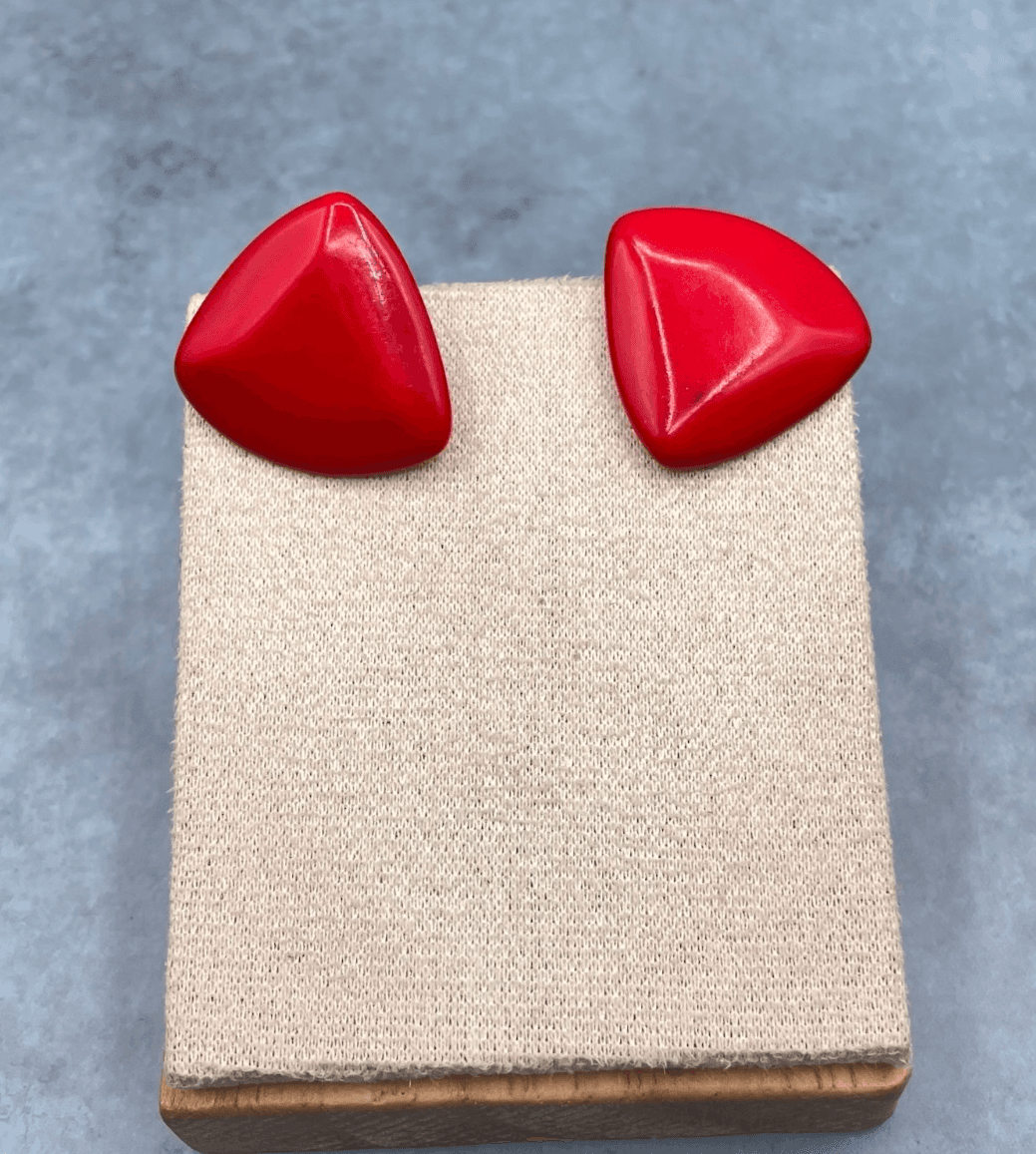 Vintage Bold Red Triangle Geometric Bright Resin Cabochon Post Back Stud - Image 1
