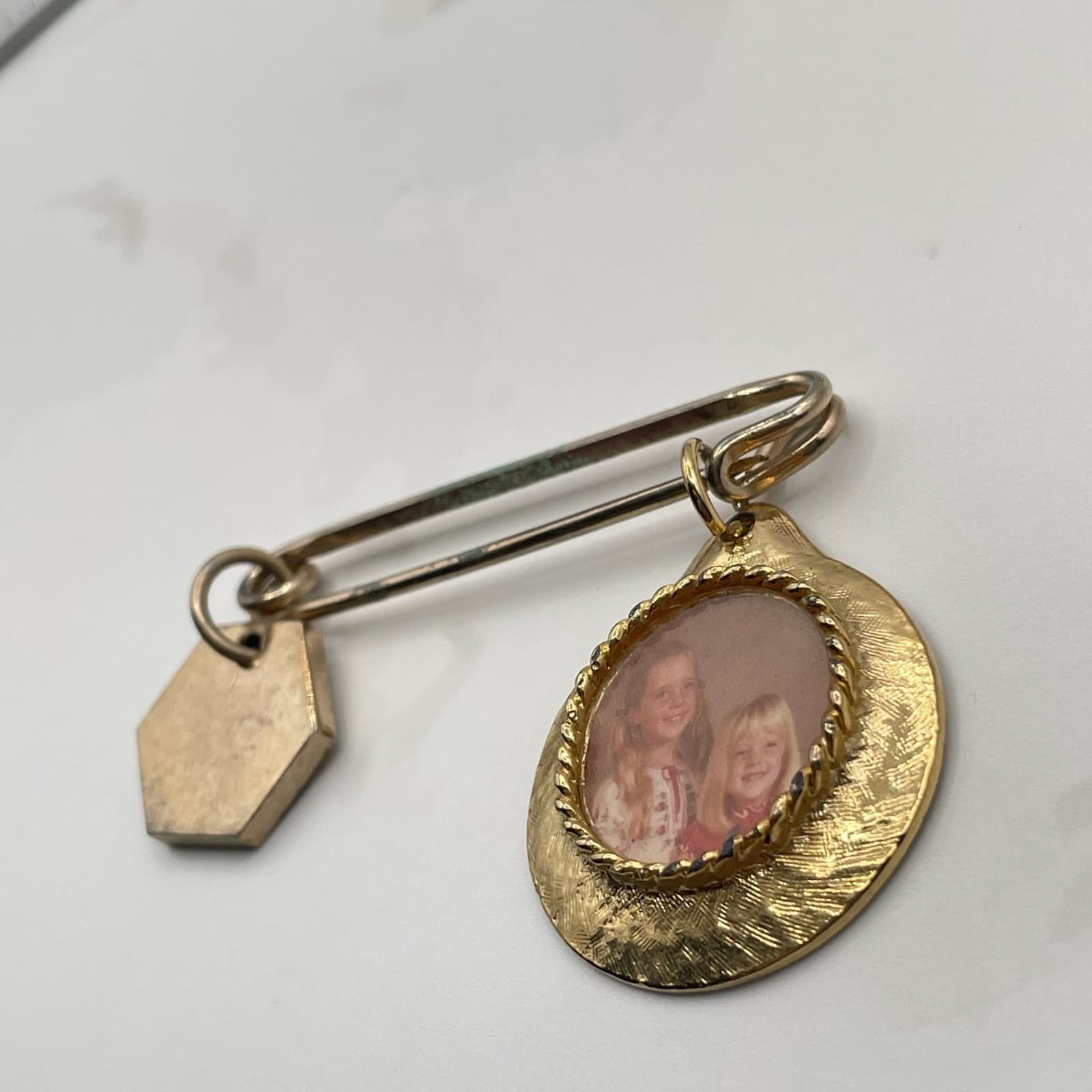 Vintage Gold-Tone Safety Lapel Pin Custom Photo Charm with Picture 60s - Thumbnail 9