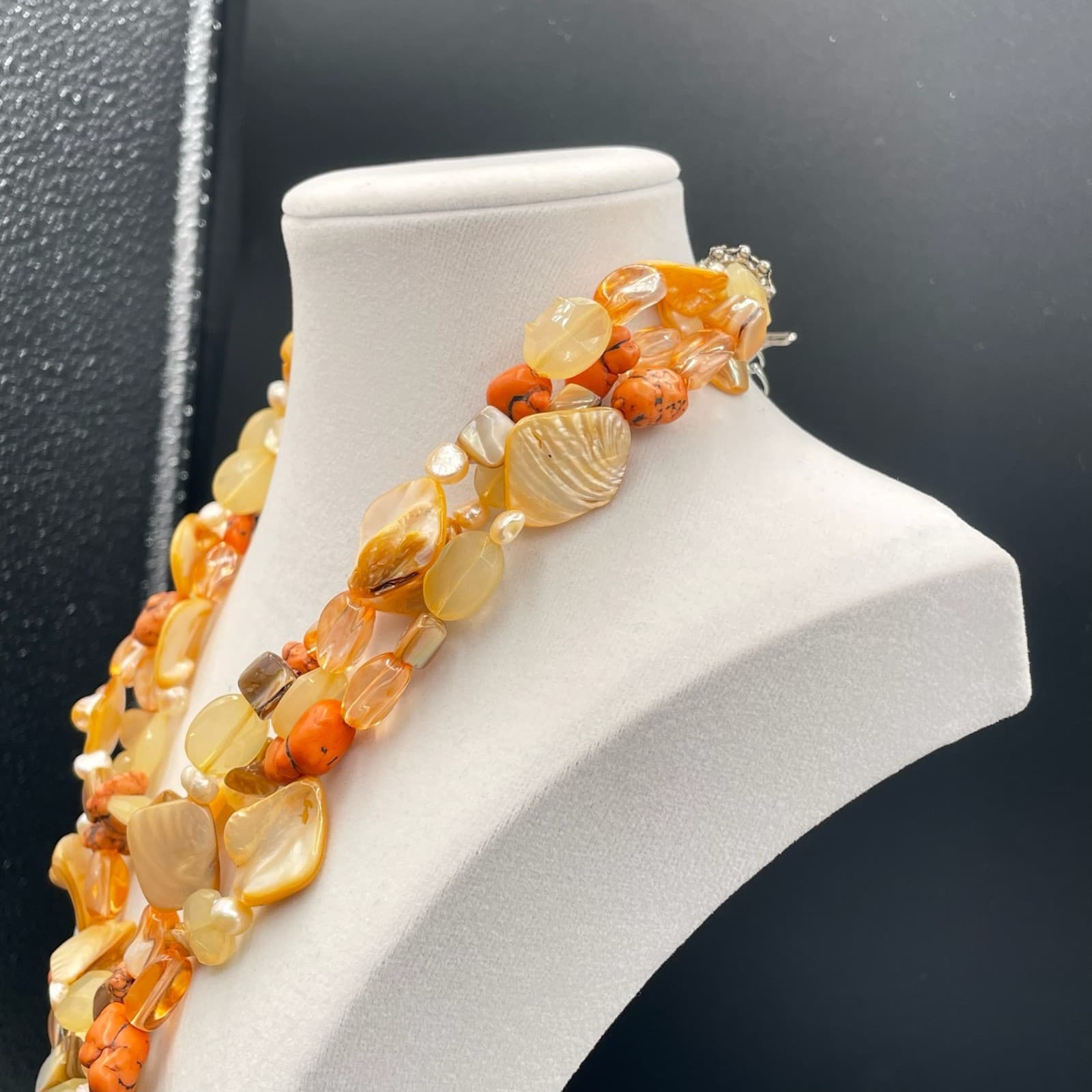 Vintage Dyed Mother-of-Pearl Sea Shell Rock Lobster Beaded Necklace - 19" - Thumbnail 5