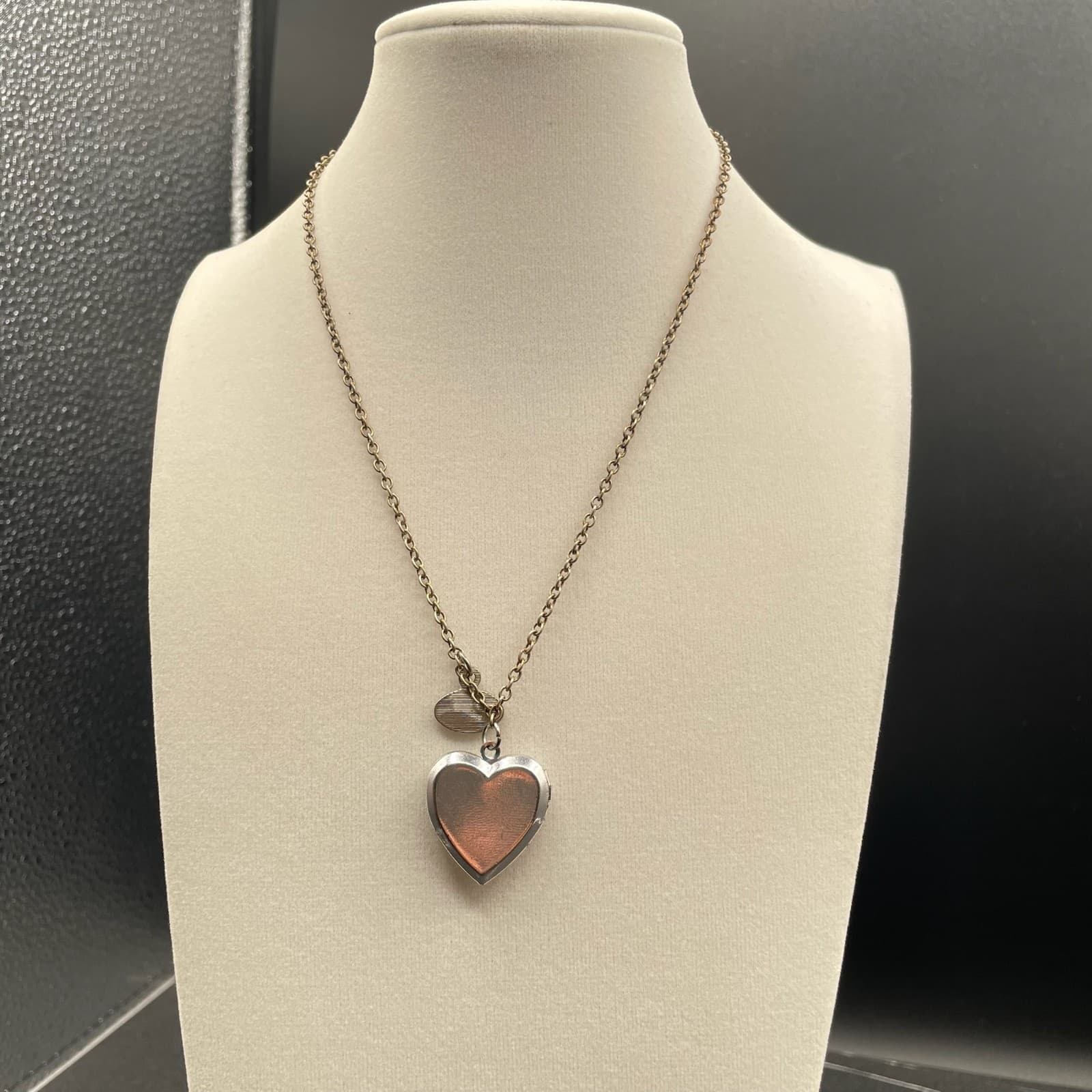 Vintage BFF Gold-Tone Lobster Crayon Glitter Heart Pendant Opening Locket - Image 1