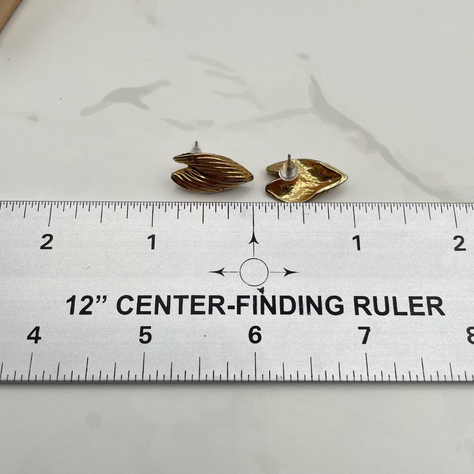 Vintage Gold-Tone Love Heart Puffy Leaf Stud Earrings Fashion Jewelry for Womens - Thumbnail 5