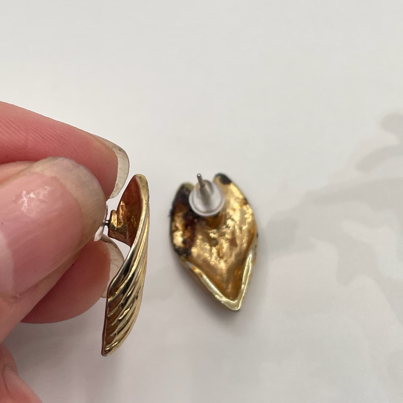 Vintage Gold-Tone Love Heart Puffy Leaf Stud Earrings Fashion Jewelry for Womens - Thumbnail 8