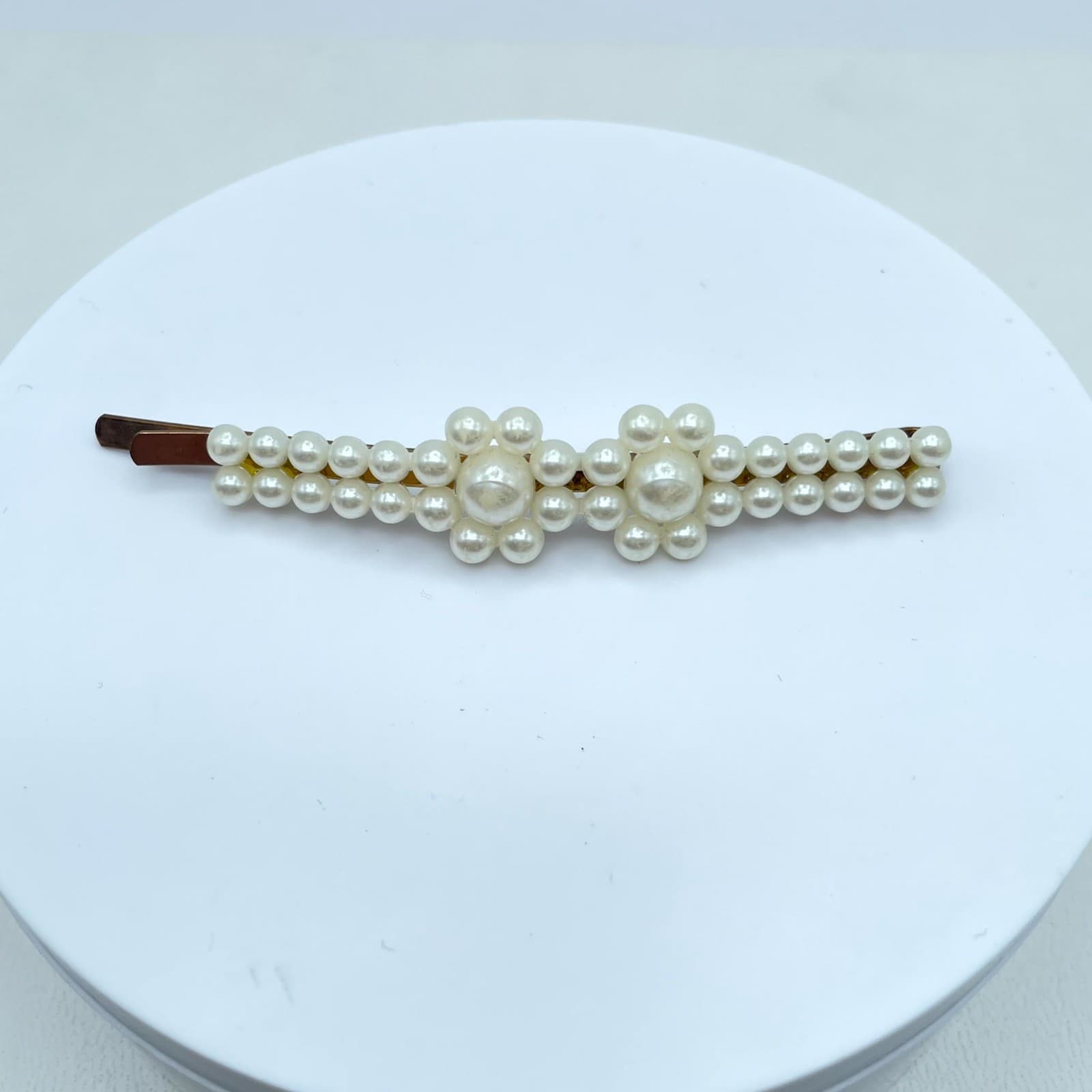 Vintage 3 Classic Faux Mother Of Pearls Floral Beaded Bobby Pin Hair Clips set - Thumbnail 2