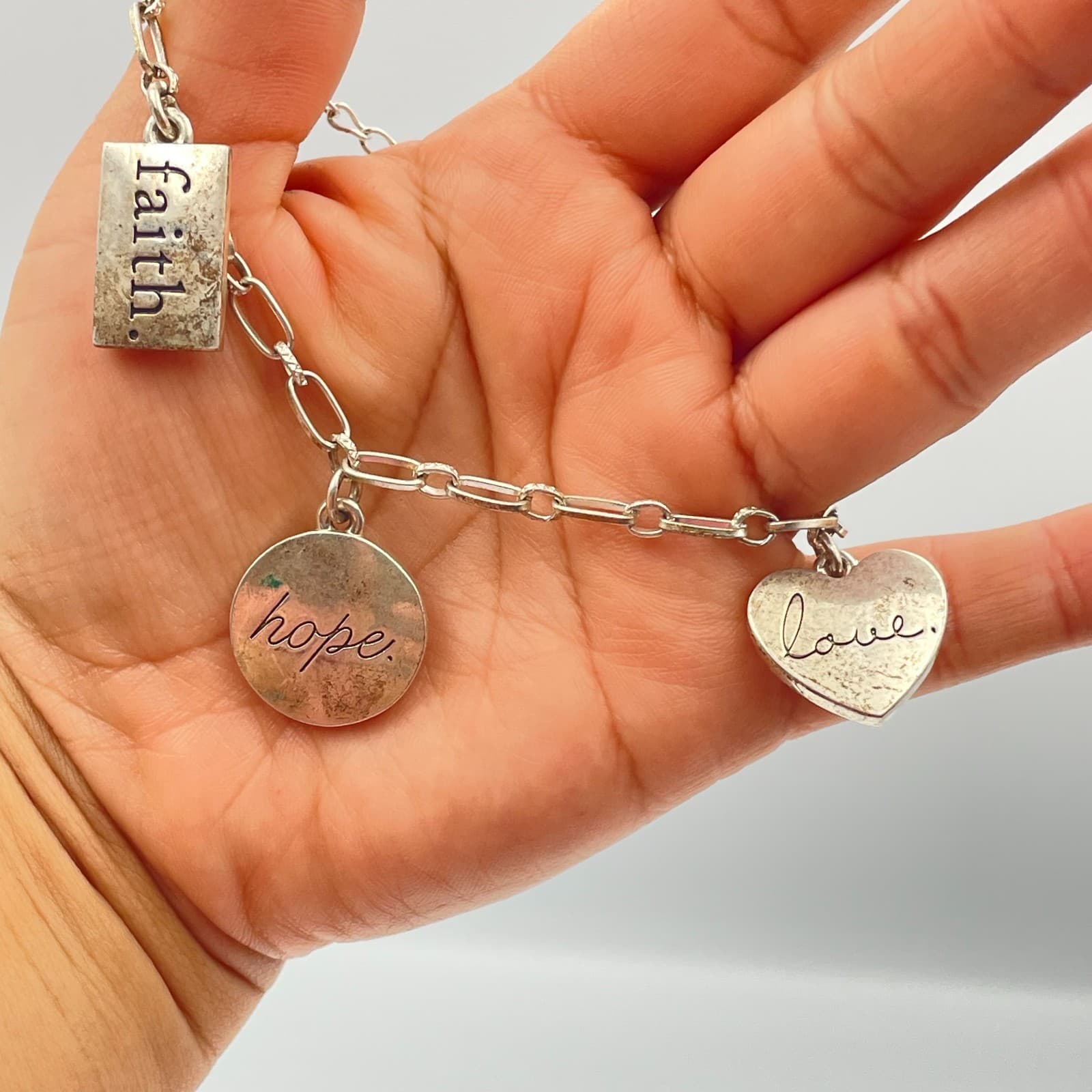 Vintage 90s Silver Charm Bracelet Faith Hope Love Paperclip Chain Dainty Jewelry - Thumbnail 8