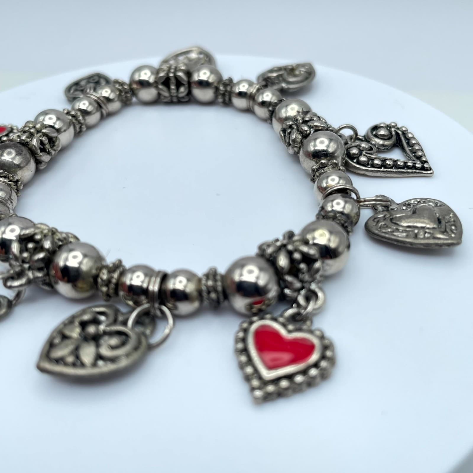 Y2K Bohemiam Silver-Tone Classic Elastic Ruby Shine Heart Multi-Charm Bracelet - Thumbnail 3