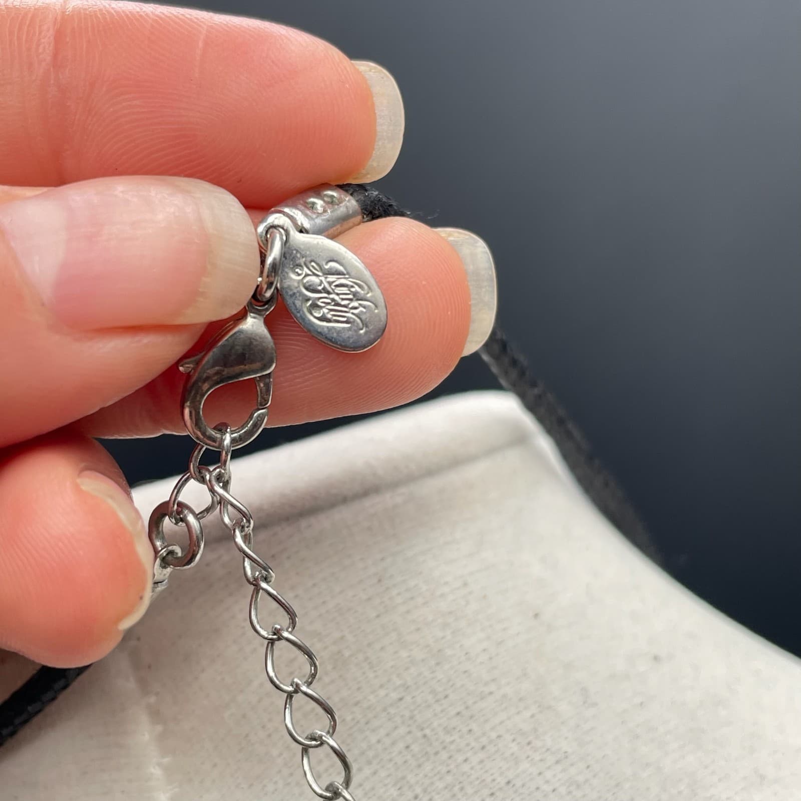 Vera Bradley Silver-Tone Black Cord Faceted Clear Glass Heart Pendant Necklace - Thumbnail 9