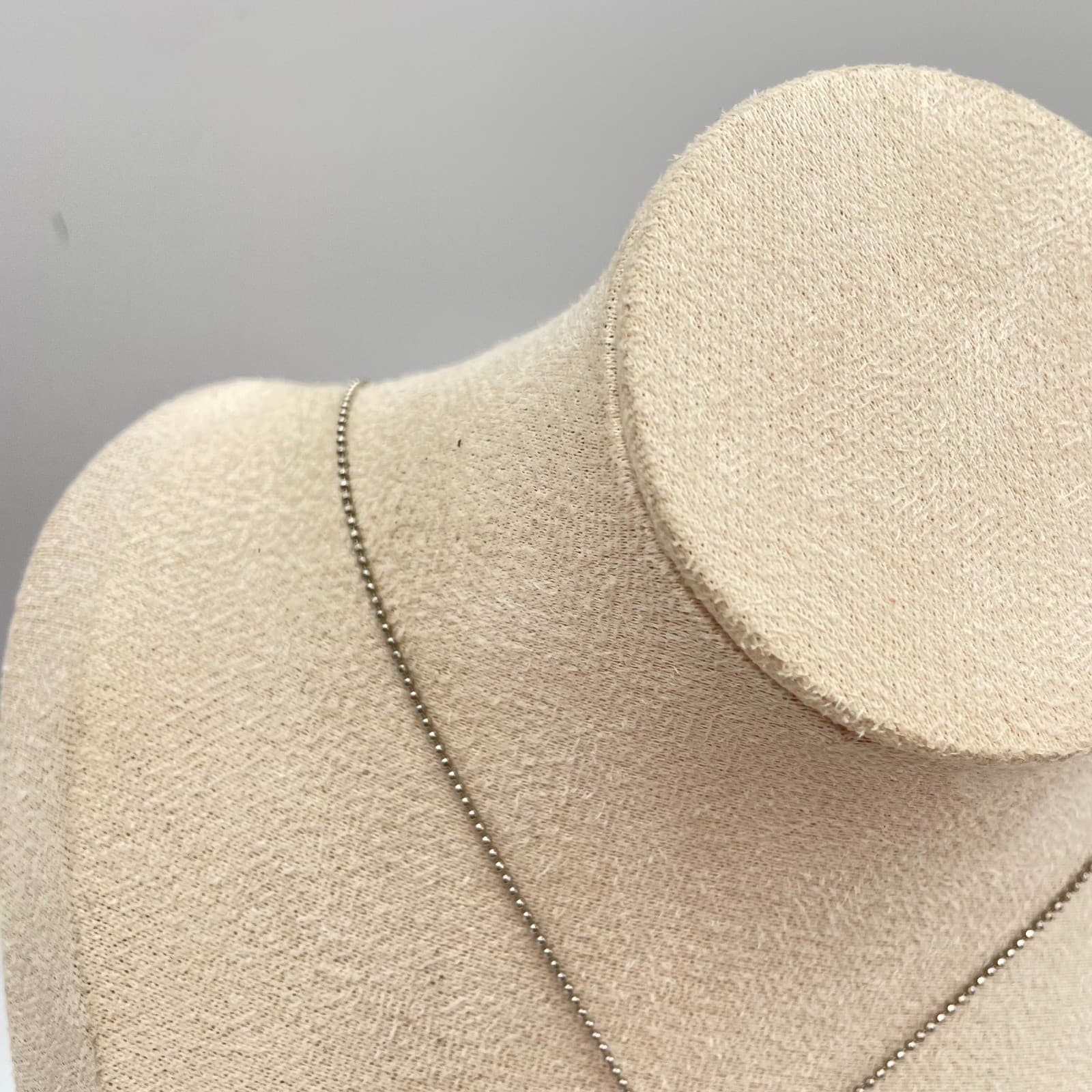 Vintage 80s Script M Pendant Necklace Silver Rhinestone Alphabet Letter Jewelry - Thumbnail 3