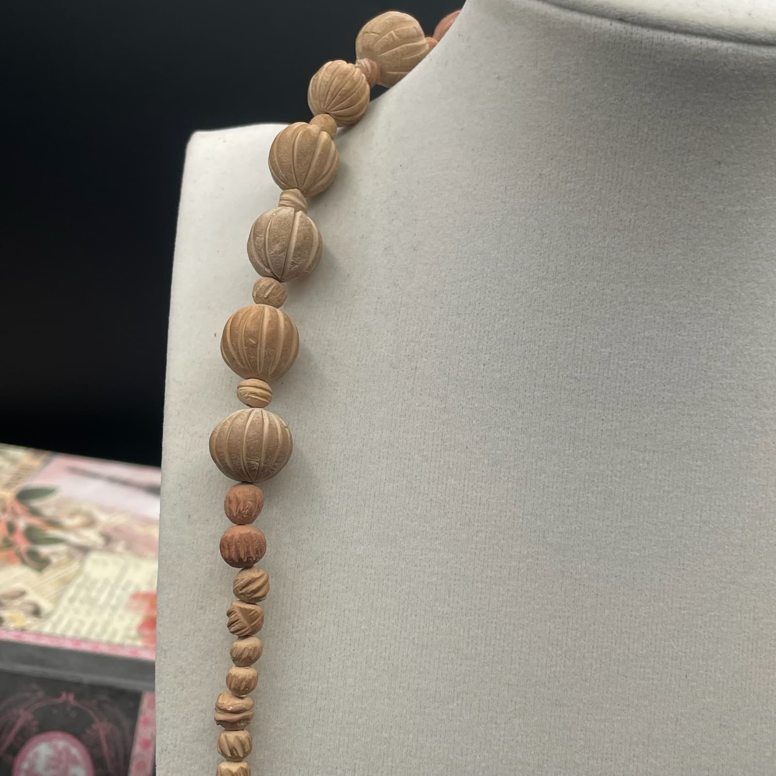 Vintage Beige Religious Terracotta Clay Beaded Cloisonné Cross Pendant Necklace - Thumbnail 7