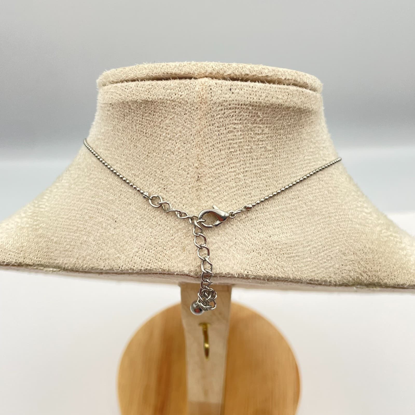 Vintage 80s Script M Pendant Necklace Silver Rhinestone Alphabet Letter Jewelry - Thumbnail 6